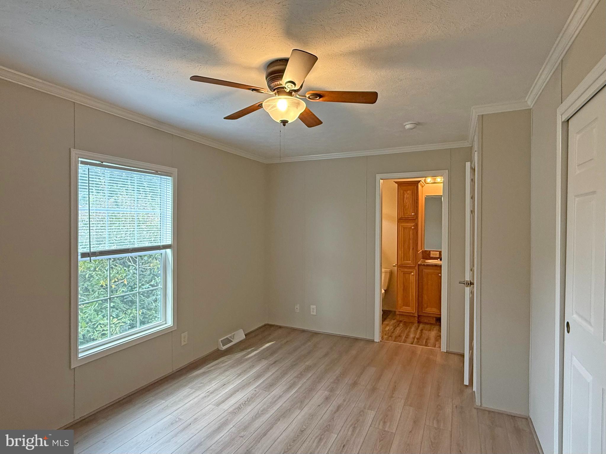 WHISPERING PINE MHP - Residential