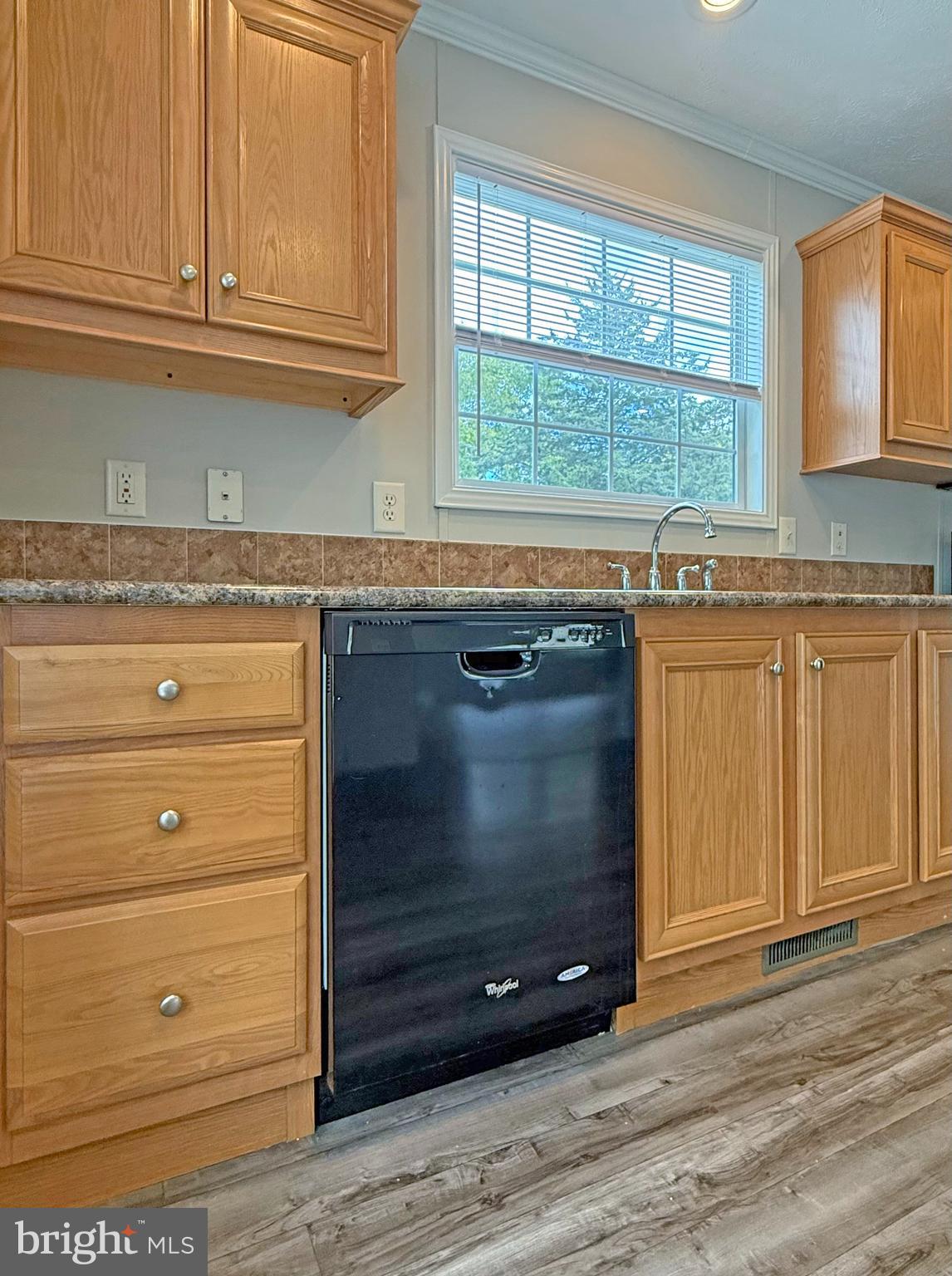 WHISPERING PINE MHP - Residential