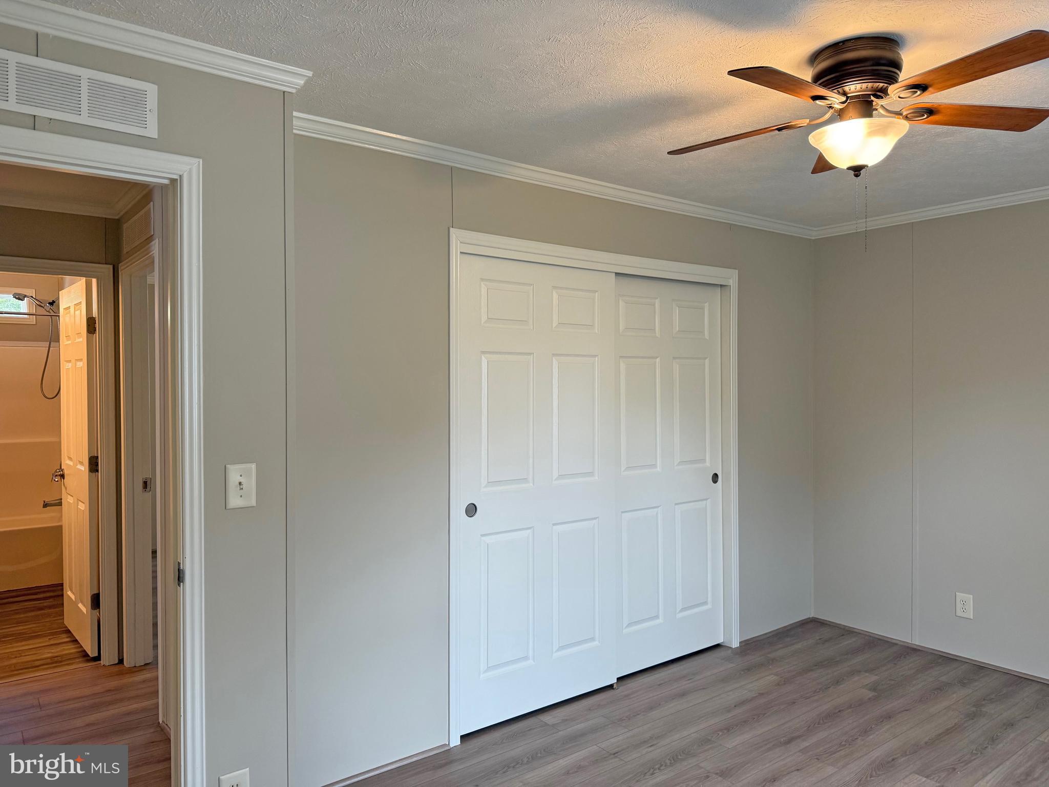 WHISPERING PINE MHP - Residential