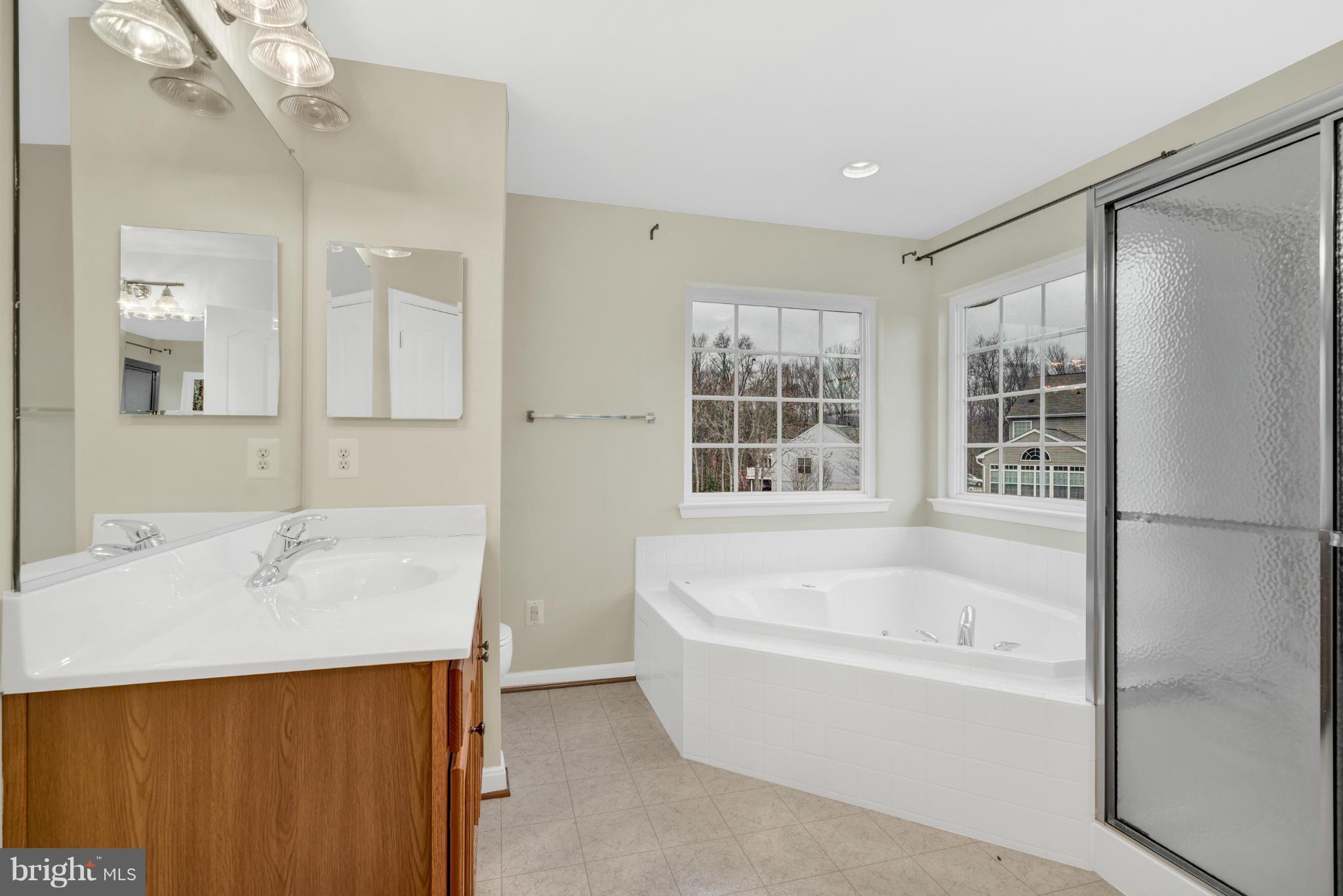 SOMERSET - Residential