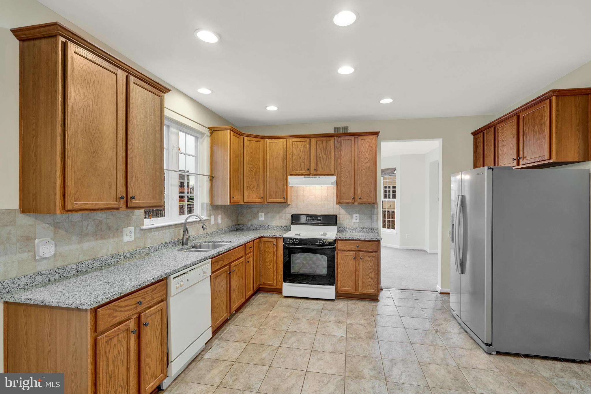 SOMERSET - Residential