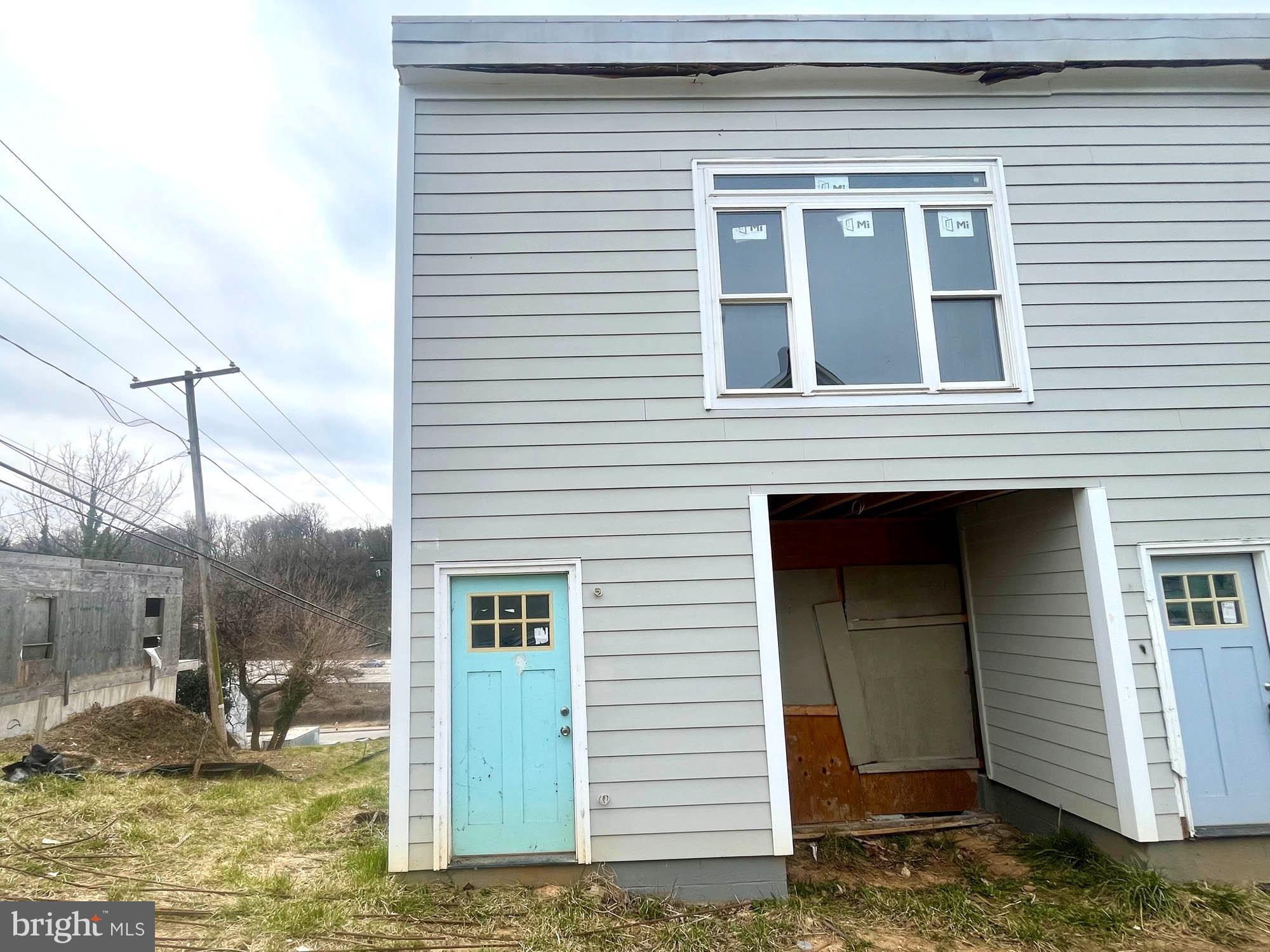 HAMPDEN HISTORIC DISTRICT - Residential