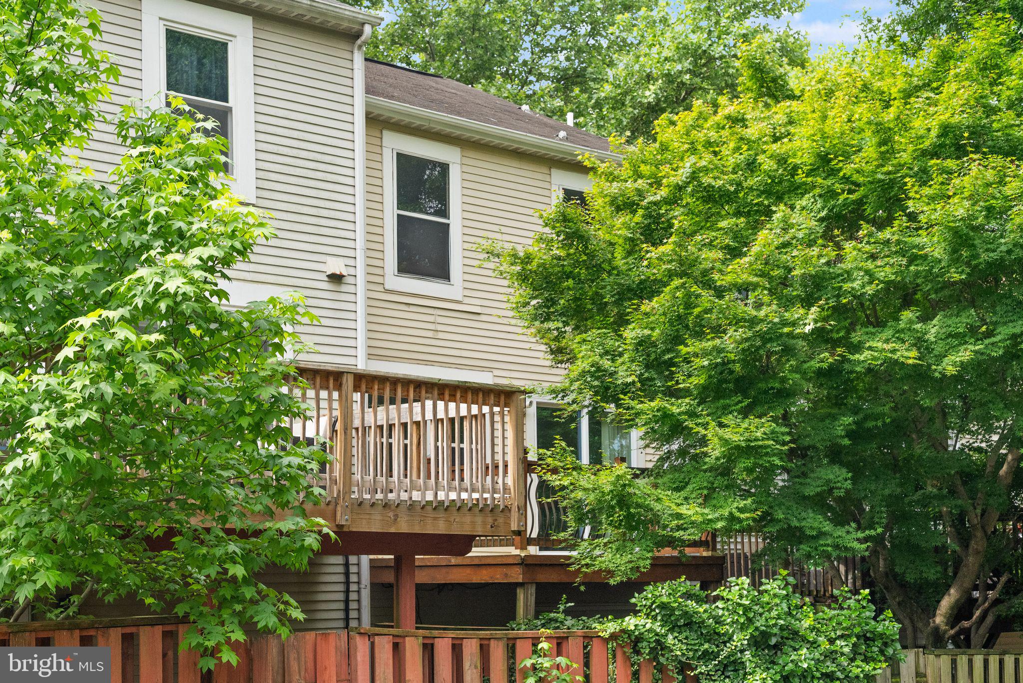 HILLSIDE TOWNES - Residential