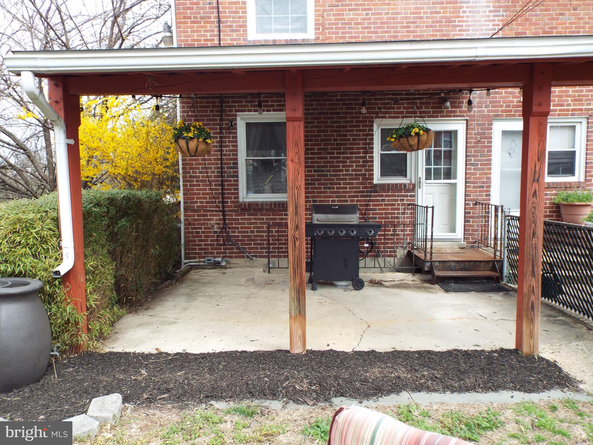 ARBUTUS - Residential