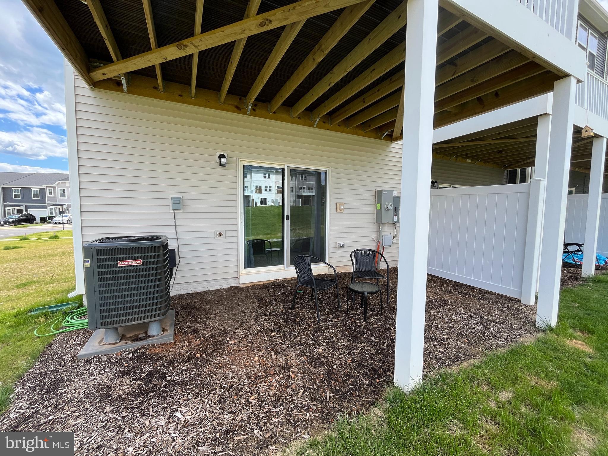 WILDERNESS SHORES - Residential Lease