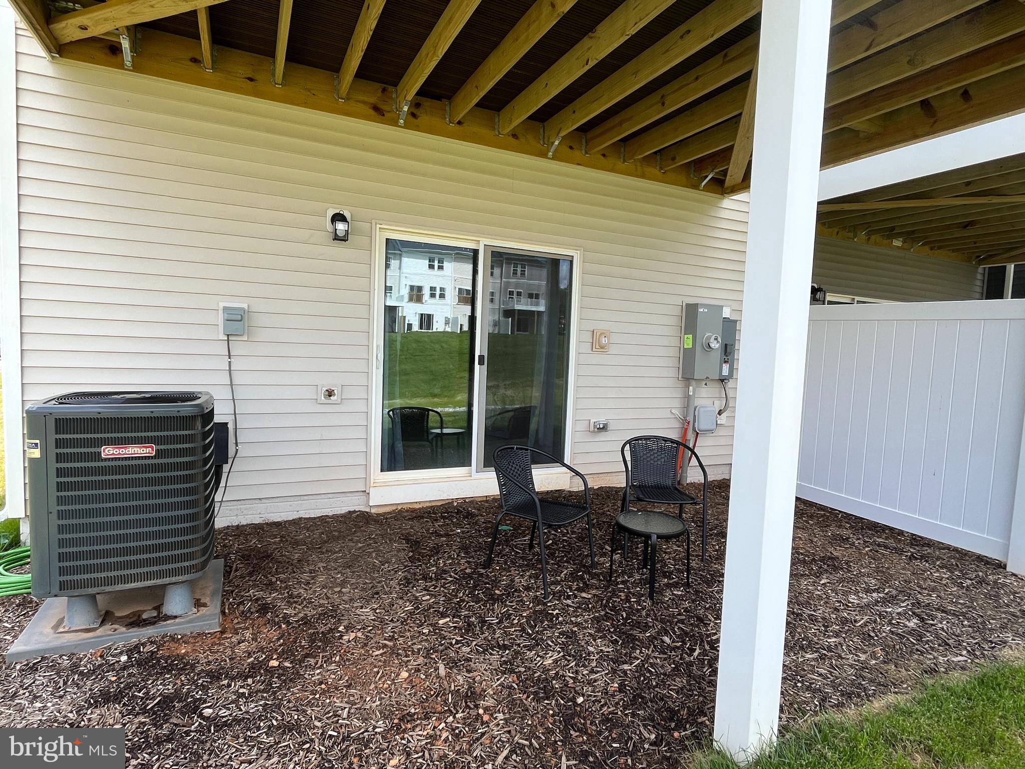 WILDERNESS SHORES - Residential Lease