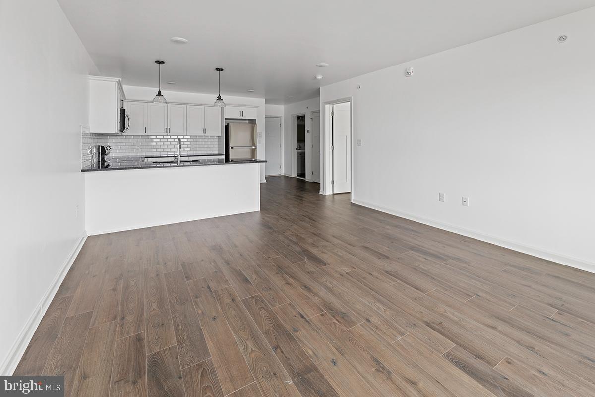 ROXBOROUGH - Residential Lease