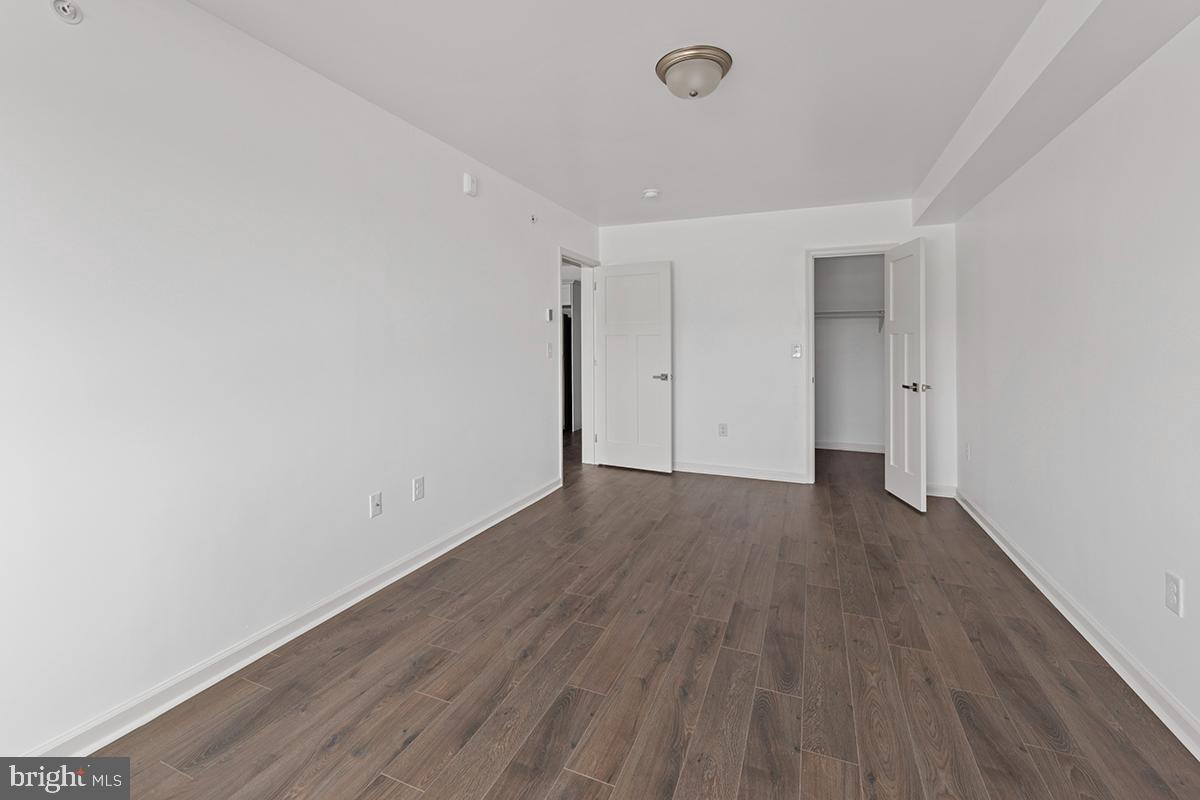 ROXBOROUGH - Residential Lease