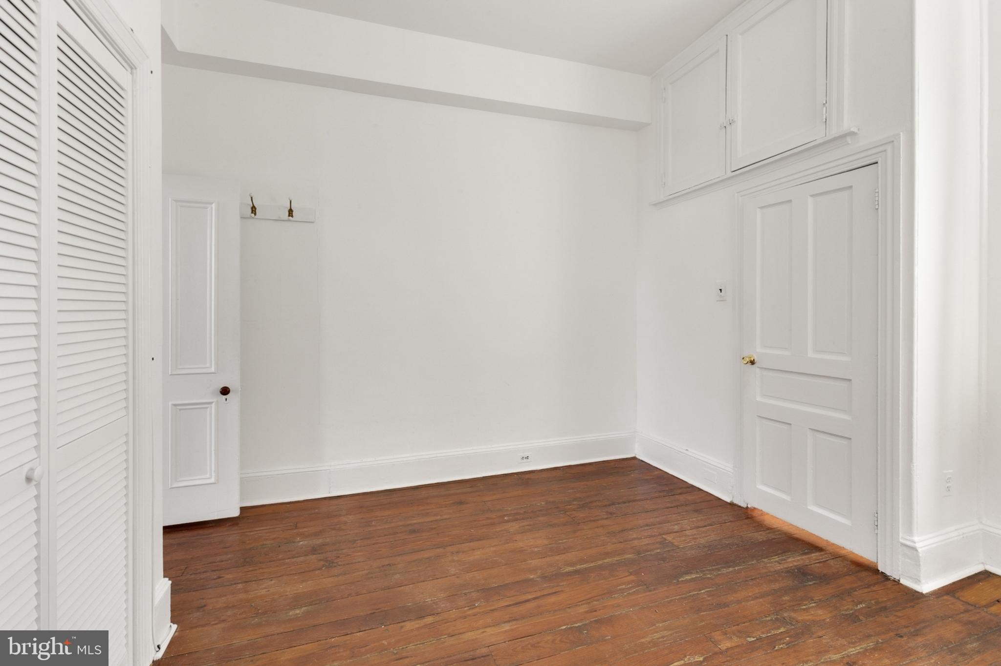 FAIRMOUNT - Residential Lease