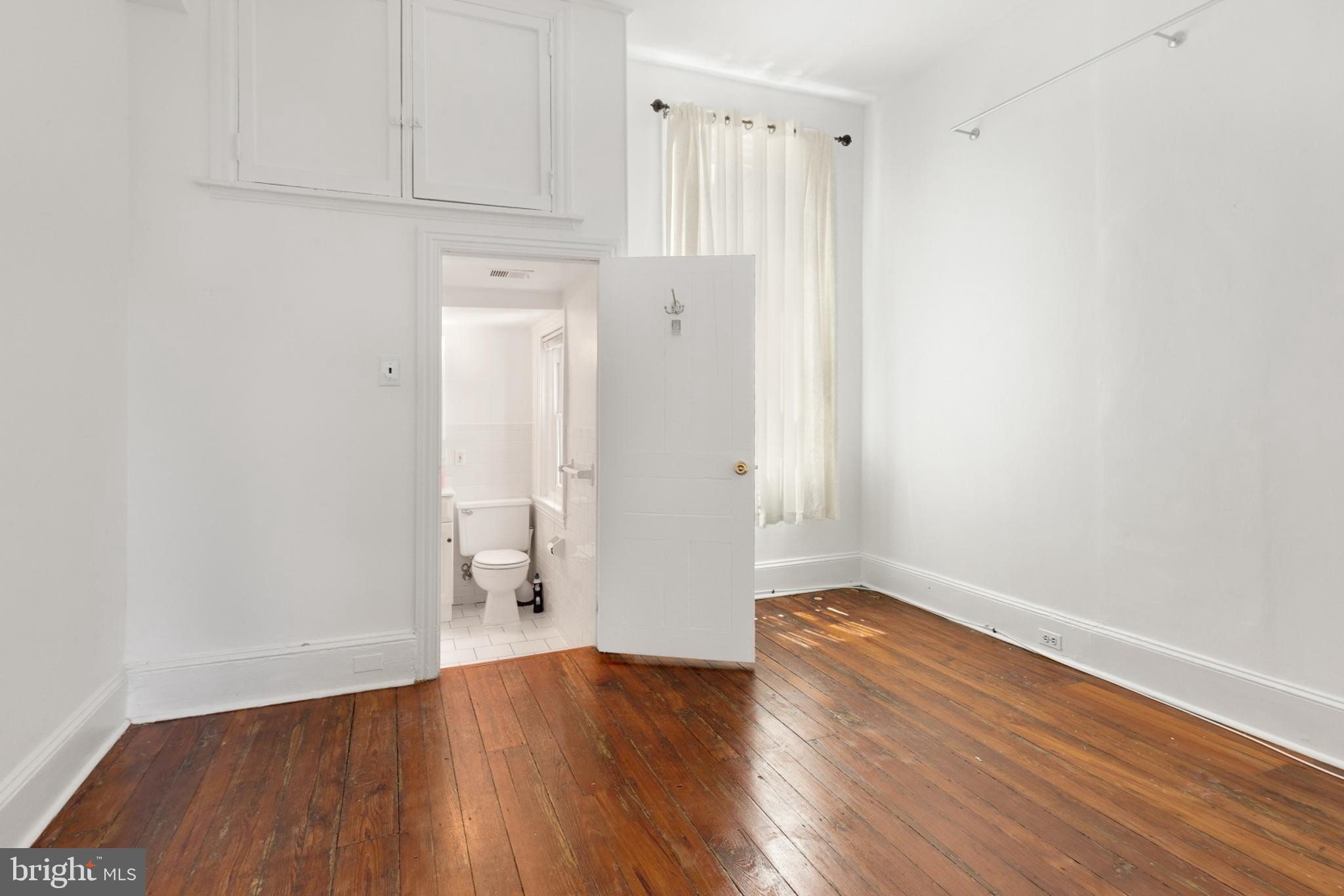 FAIRMOUNT - Residential Lease