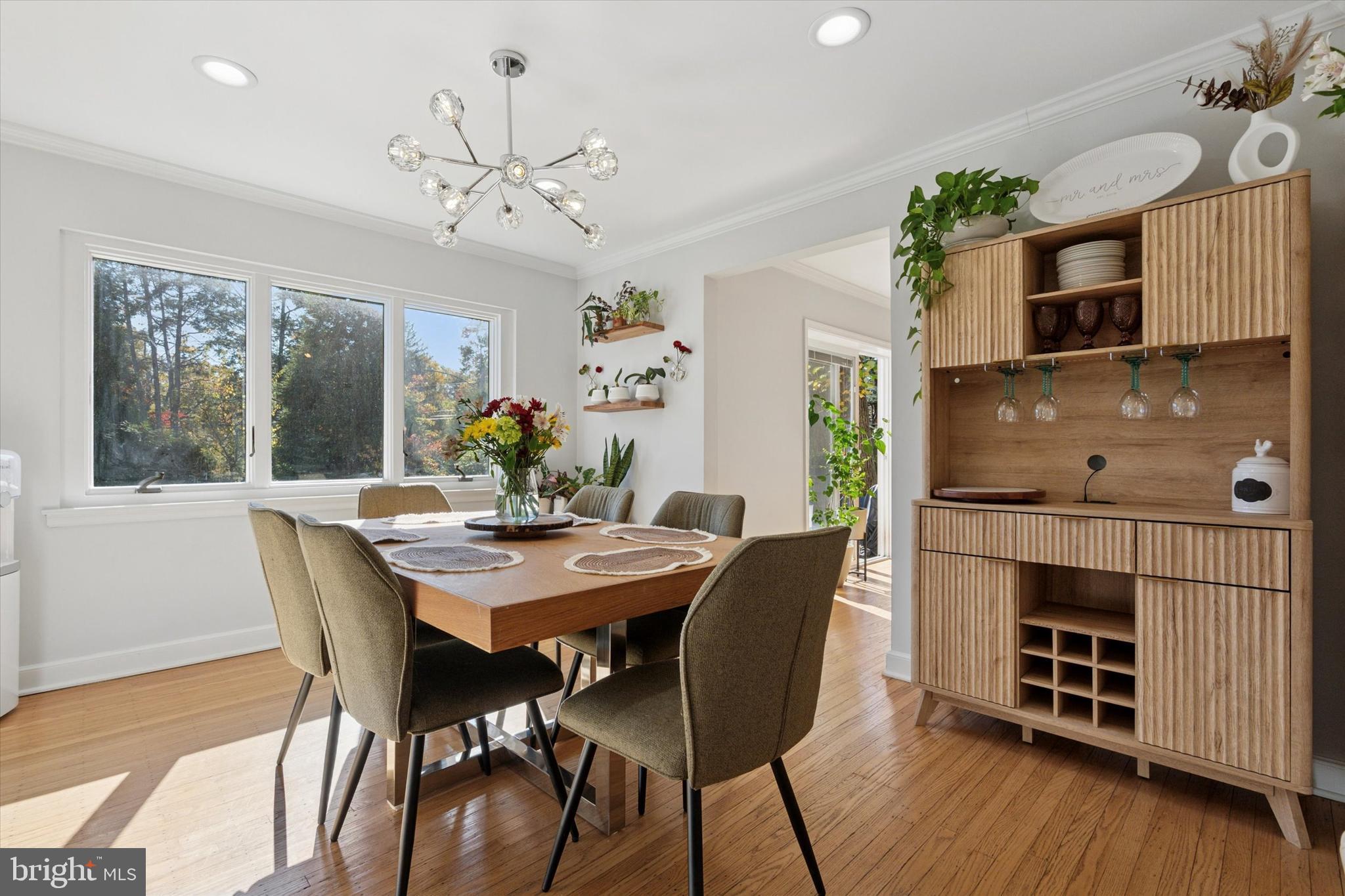 CHELTENHAM VIL - Residential