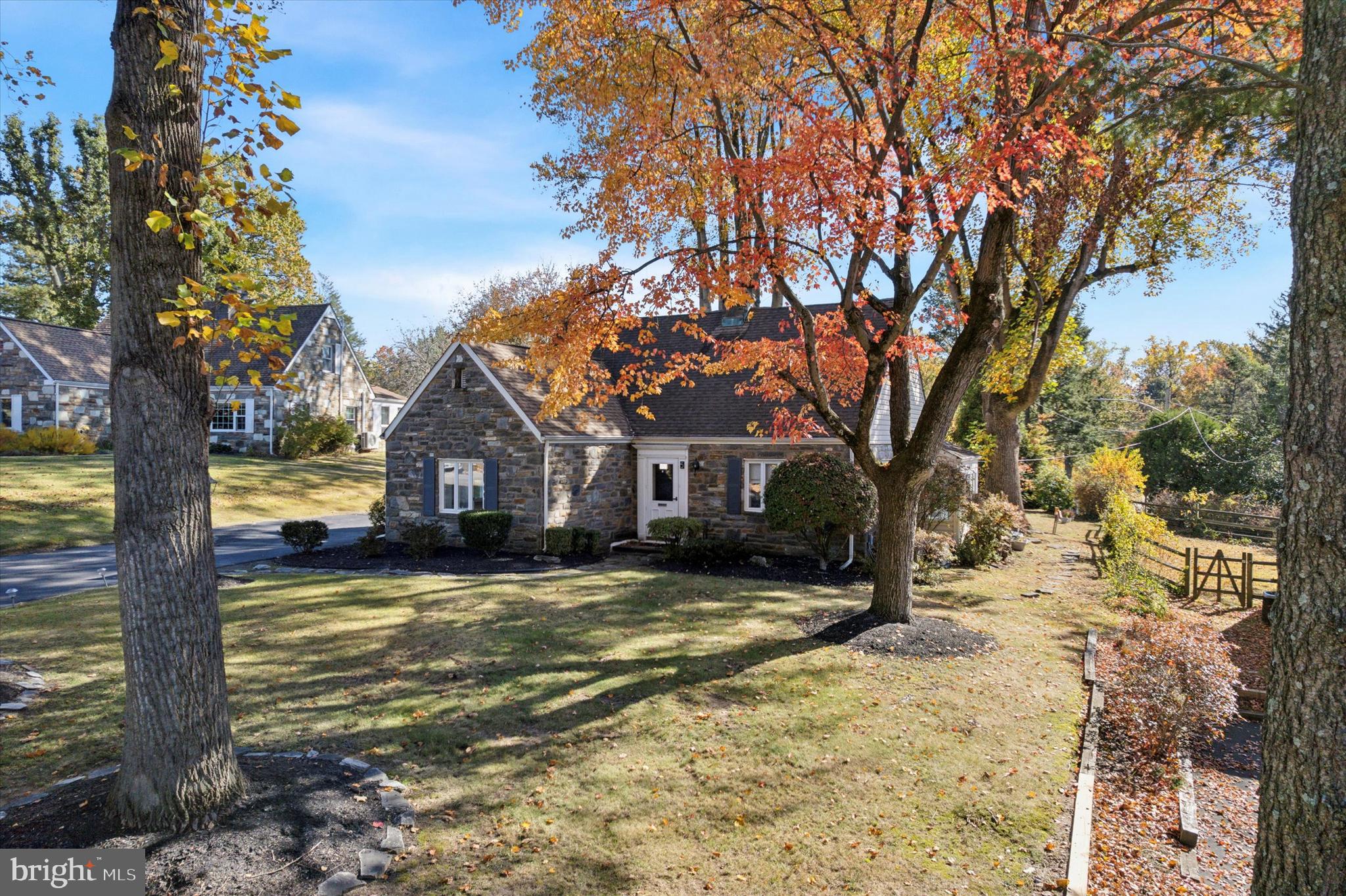 CHELTENHAM VIL - Residential