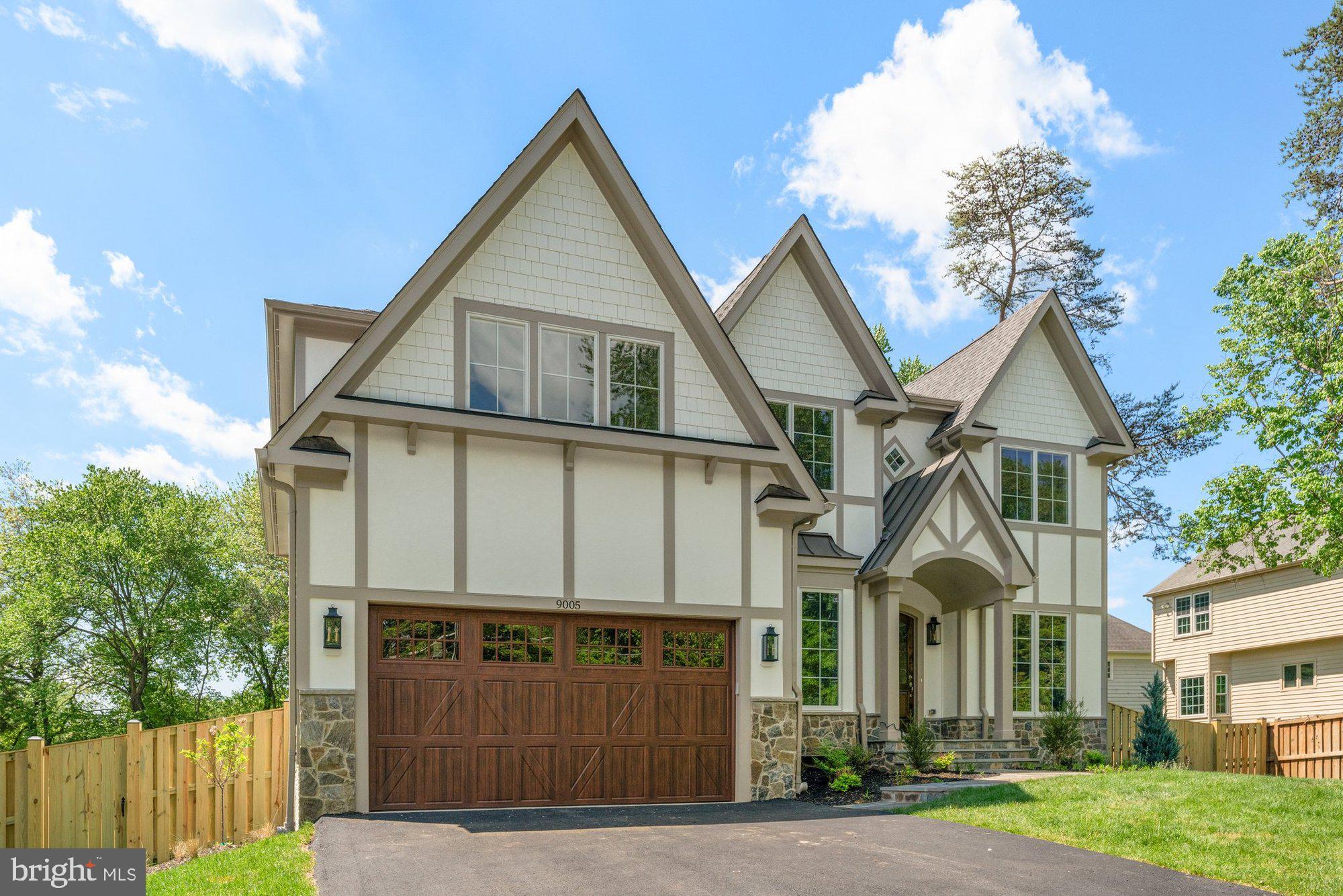 ROLLING RIDGE - Residential