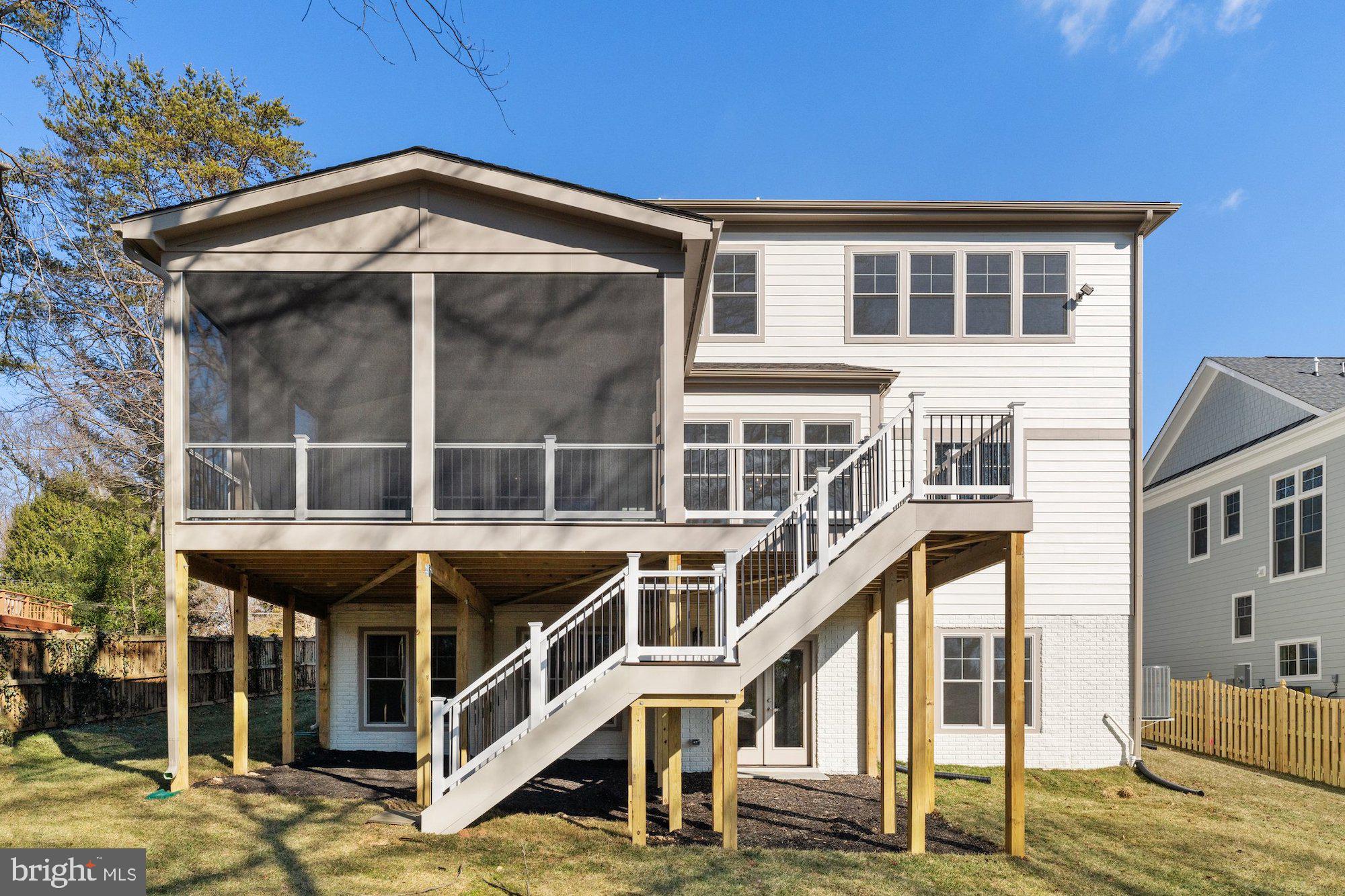 ROLLING RIDGE - Residential