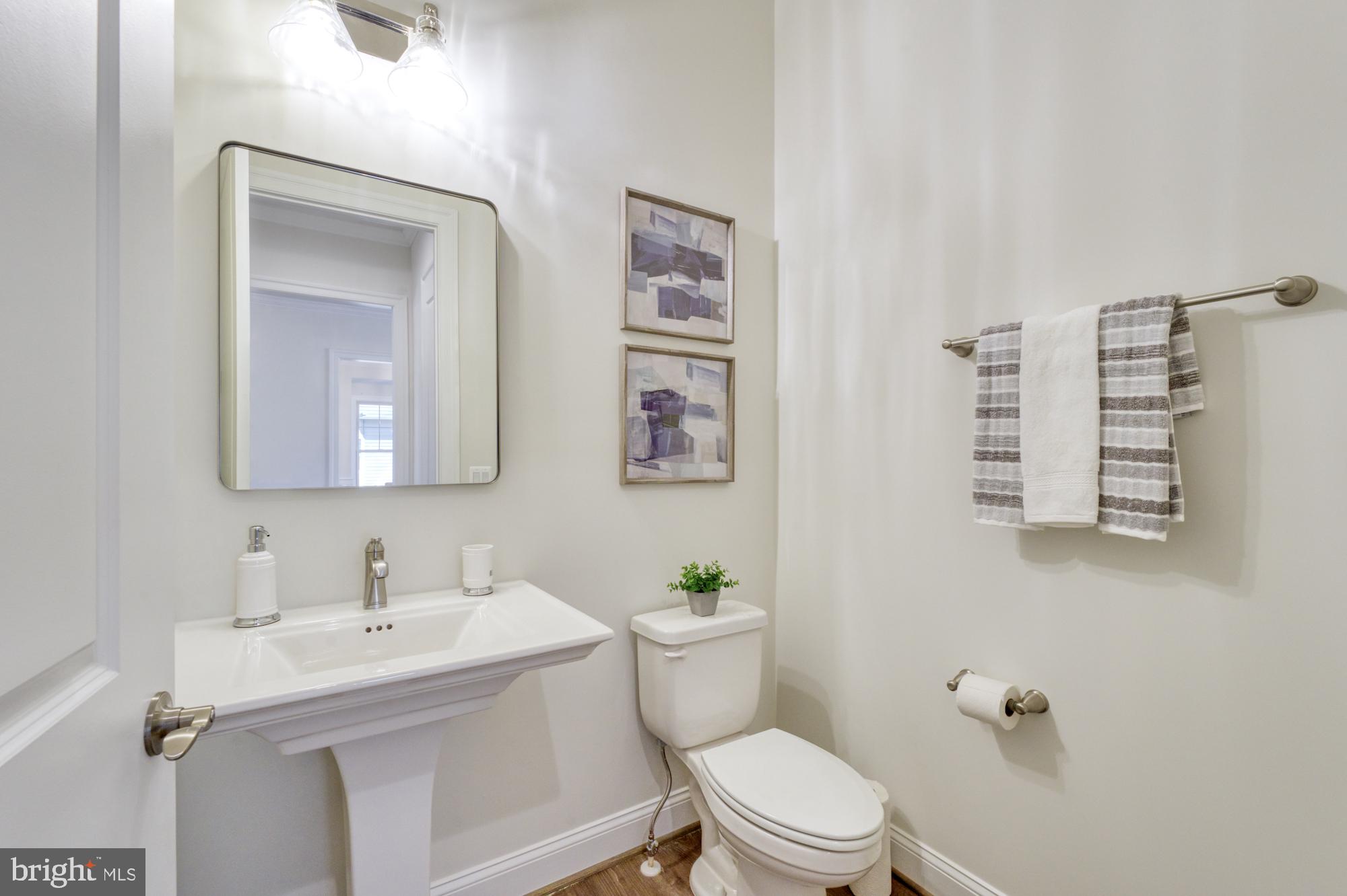 ROLLING RIDGE - Residential