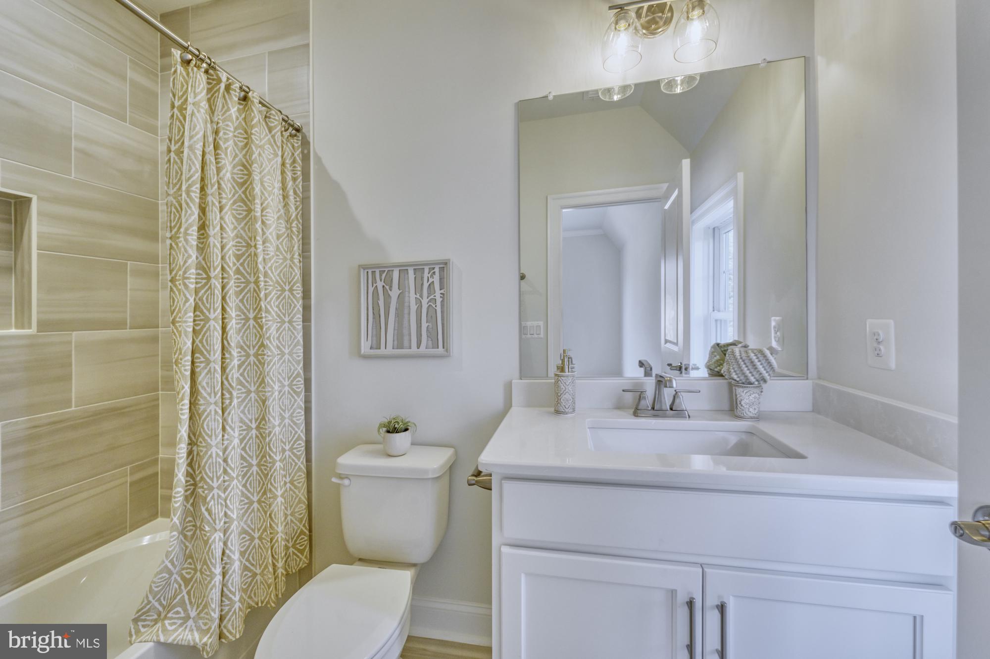 ROLLING RIDGE - Residential