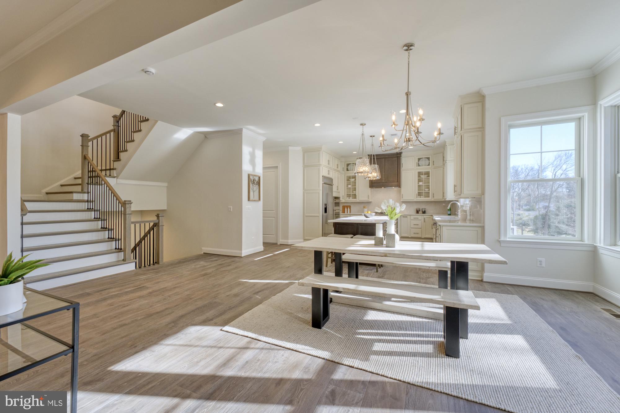 ROLLING RIDGE - Residential