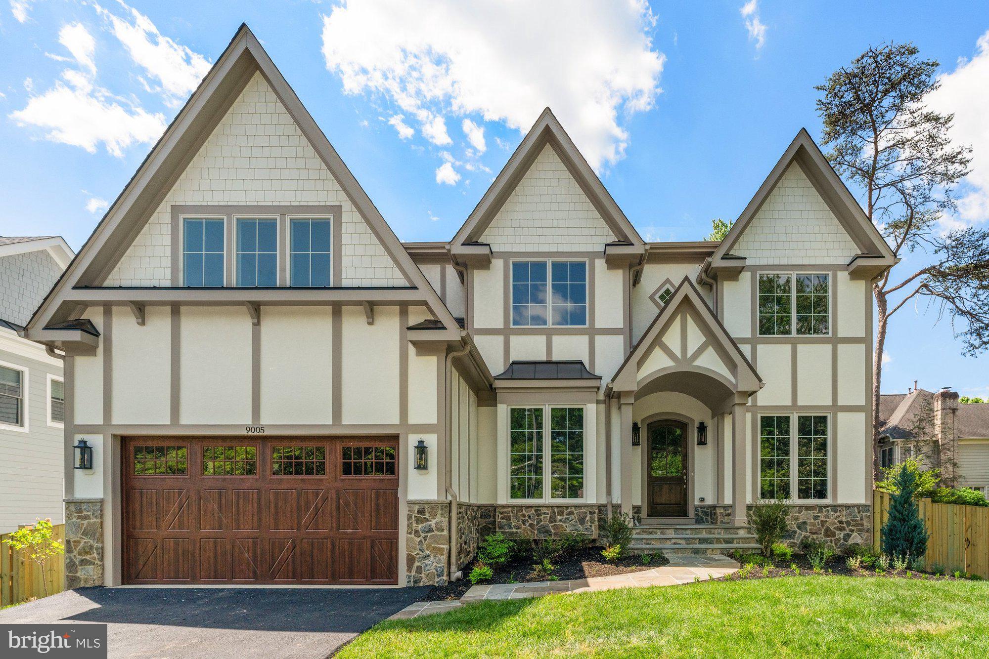 ROLLING RIDGE - Residential