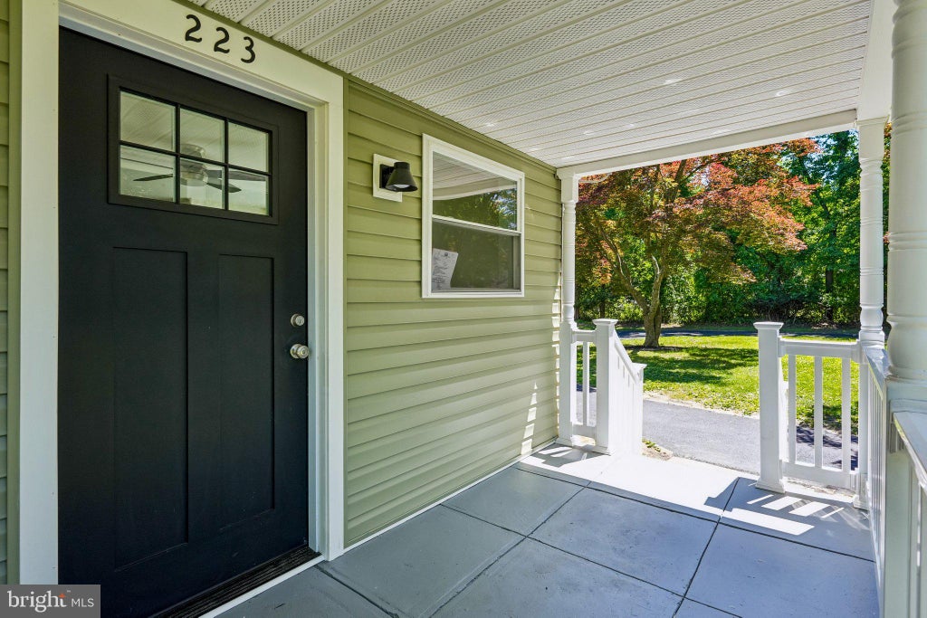 Photo of 223 Cypress Avenue, LINDENWOLD, NJ 08021 (MLS # NJCD2119394)