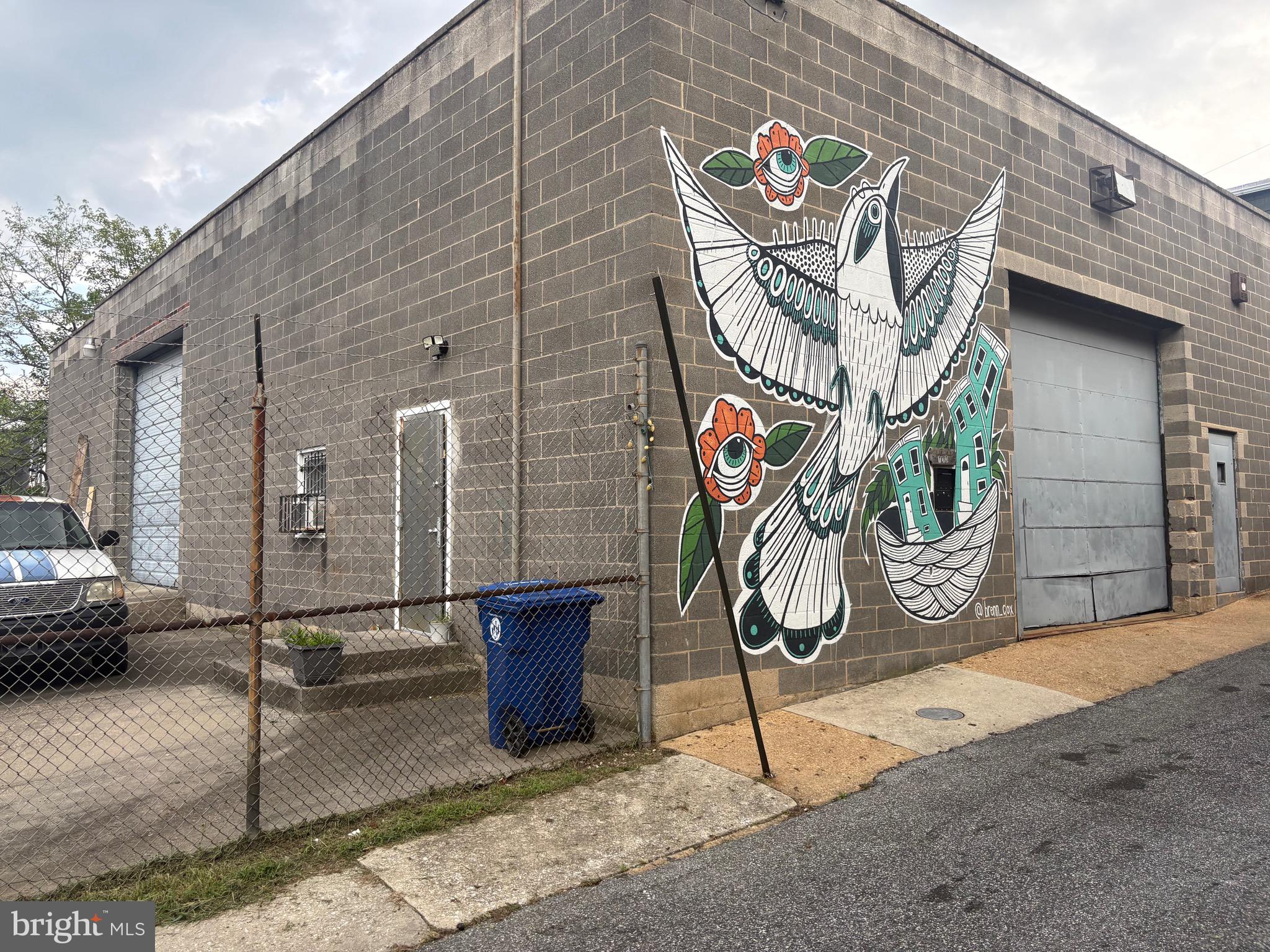 113 N MADEIRA STREET