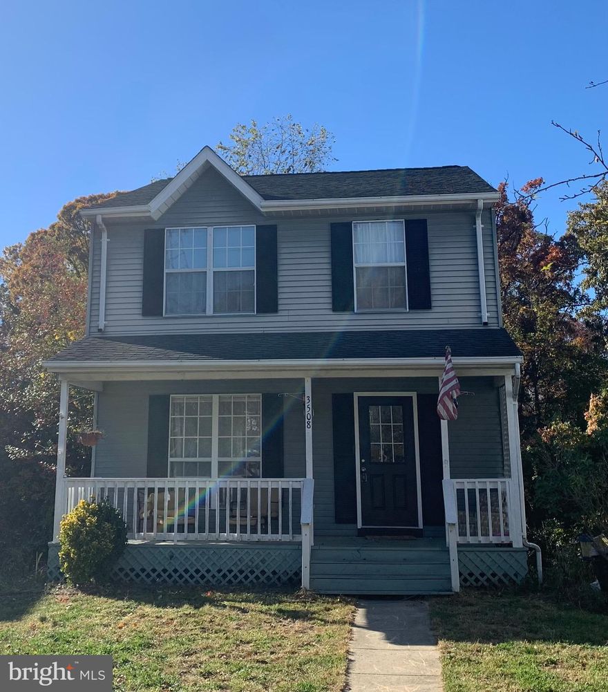 ABSOLUTELY STUNNING WITH NEW HARDWOOD FLOORS THROUGHOUT THE MAIN LEVEL -STAINLESS STEEL APPLIANCES - REFRIGERATOR & RANGE - FRONT PORCH - CUL-DE-SAC LOCATION OFFERS PRIVACY!