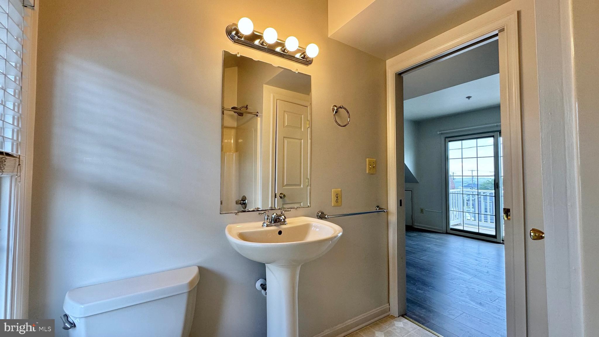 EASTPORT - Residential