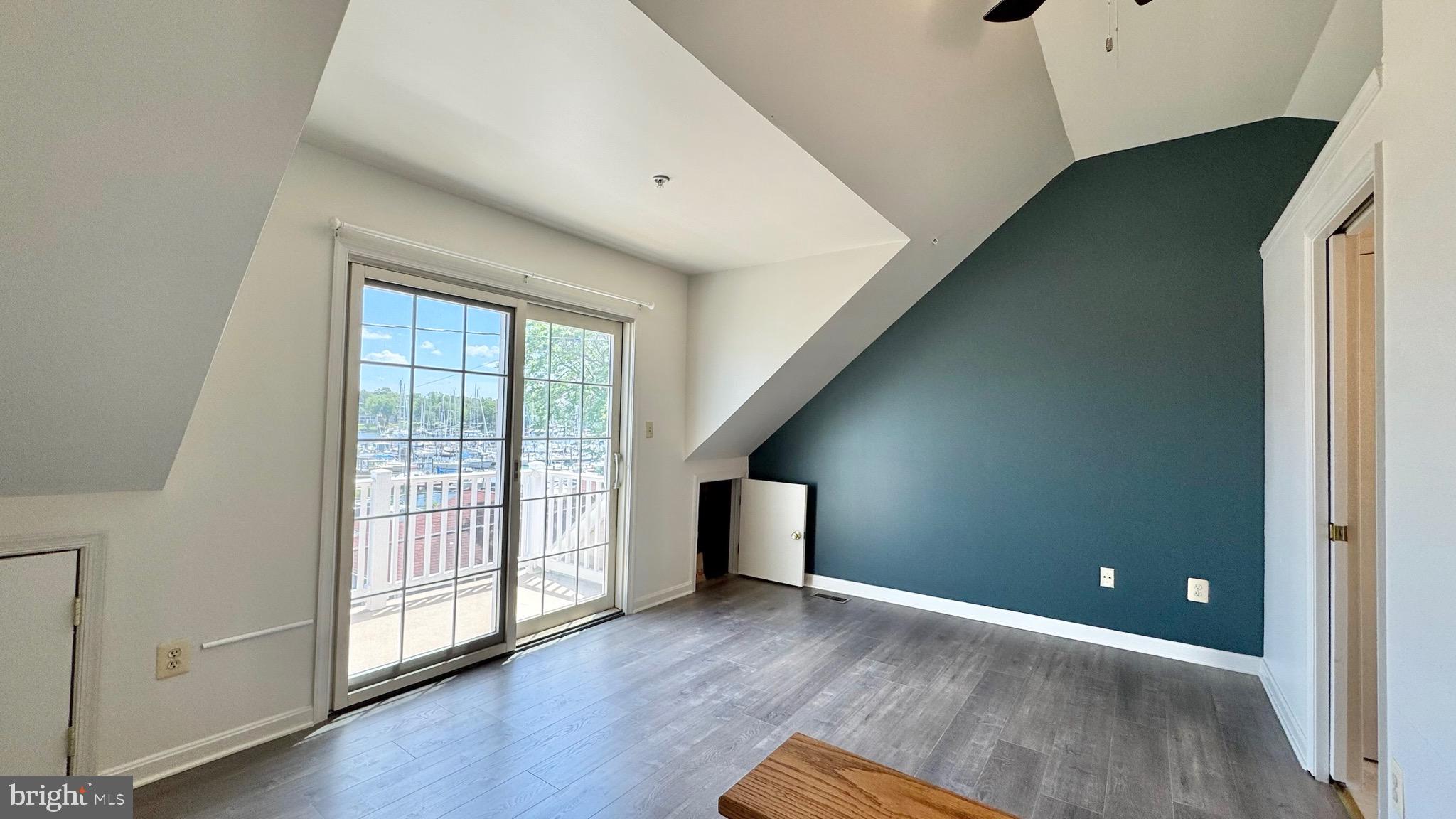 EASTPORT - Residential