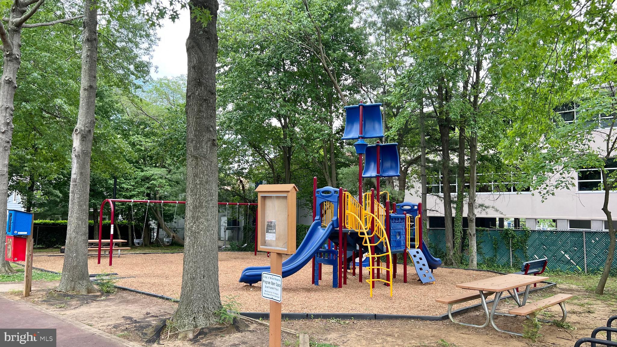 EASTPORT - Residential