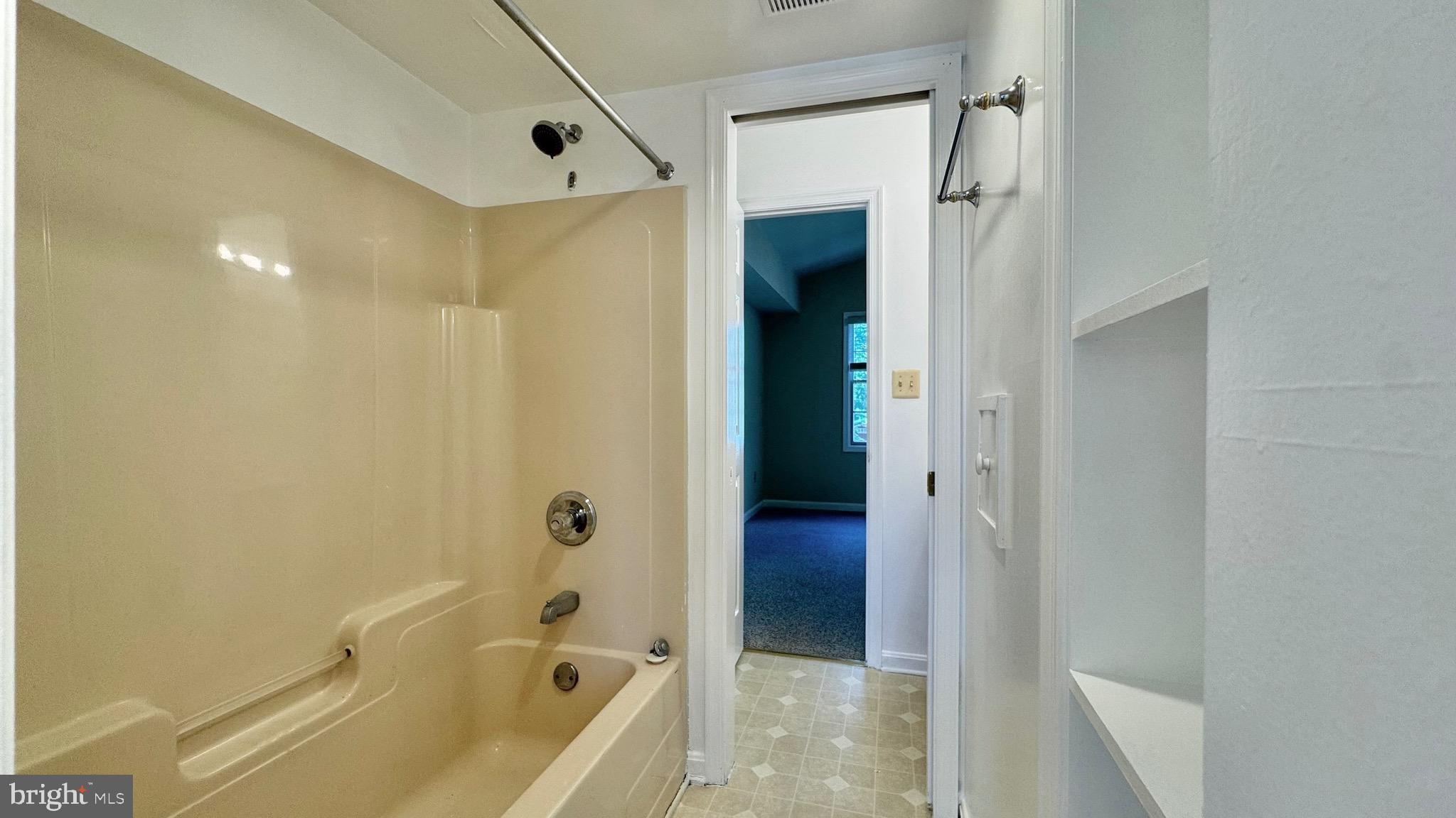 EASTPORT - Residential