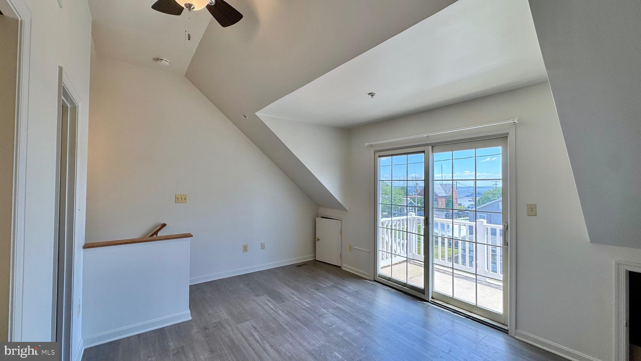 EASTPORT - Residential