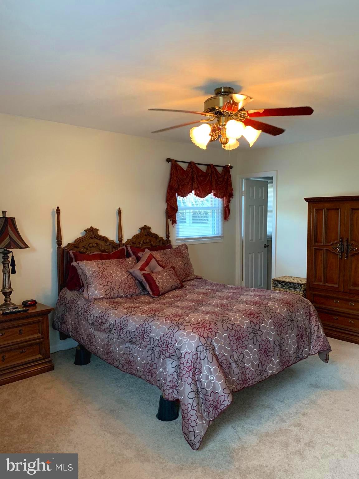 VICTORIA HEIGHTS - Residential