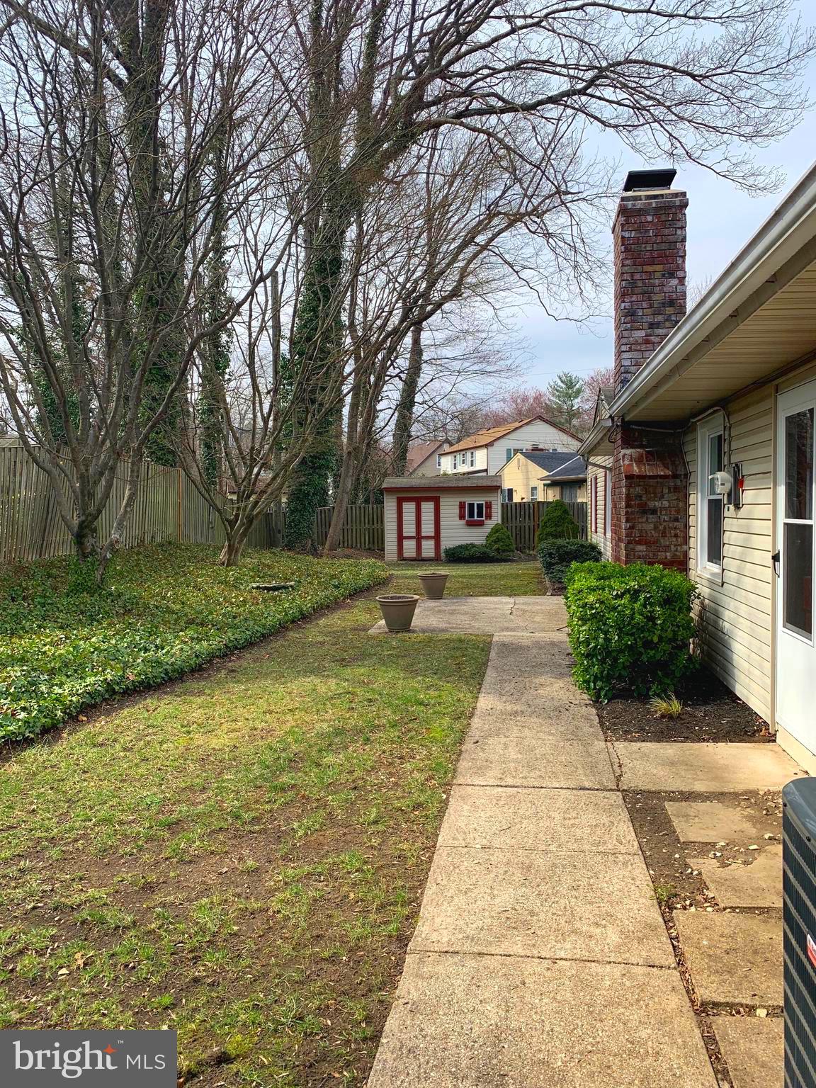 VICTORIA HEIGHTS - Residential