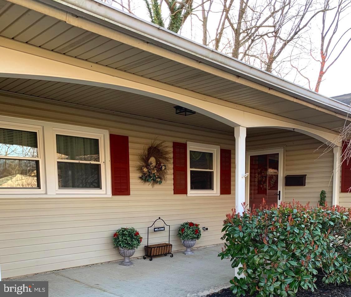 VICTORIA HEIGHTS - Residential