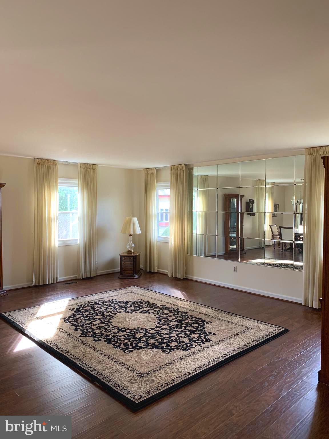 VICTORIA HEIGHTS - Residential