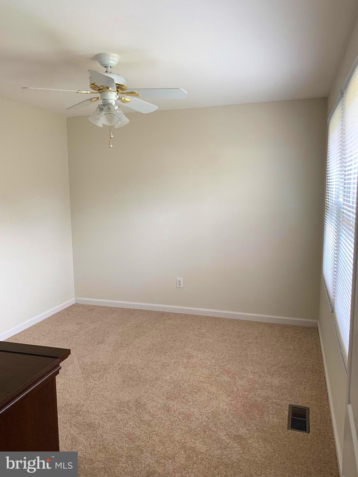 VICTORIA HEIGHTS - Residential