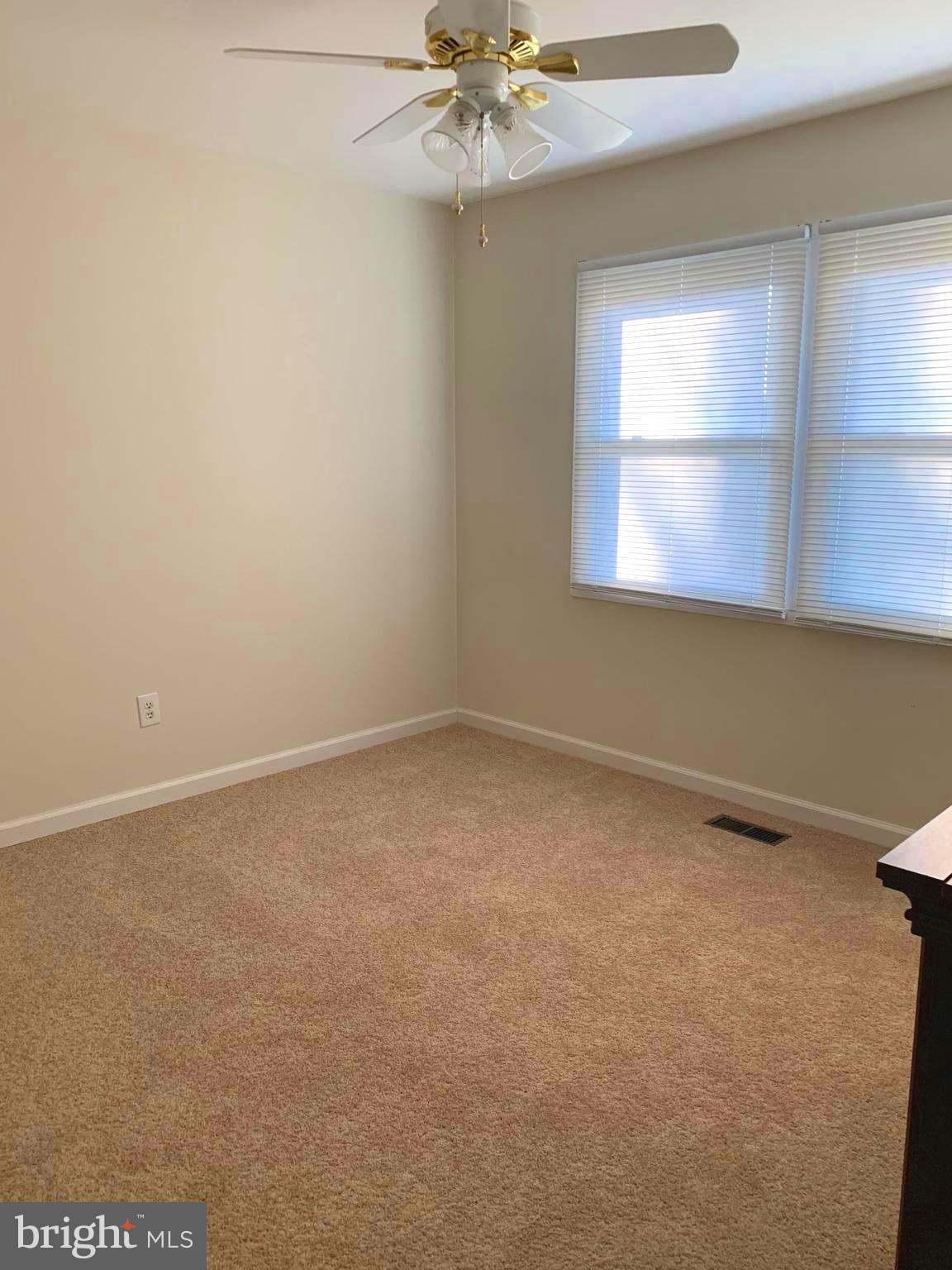 VICTORIA HEIGHTS - Residential