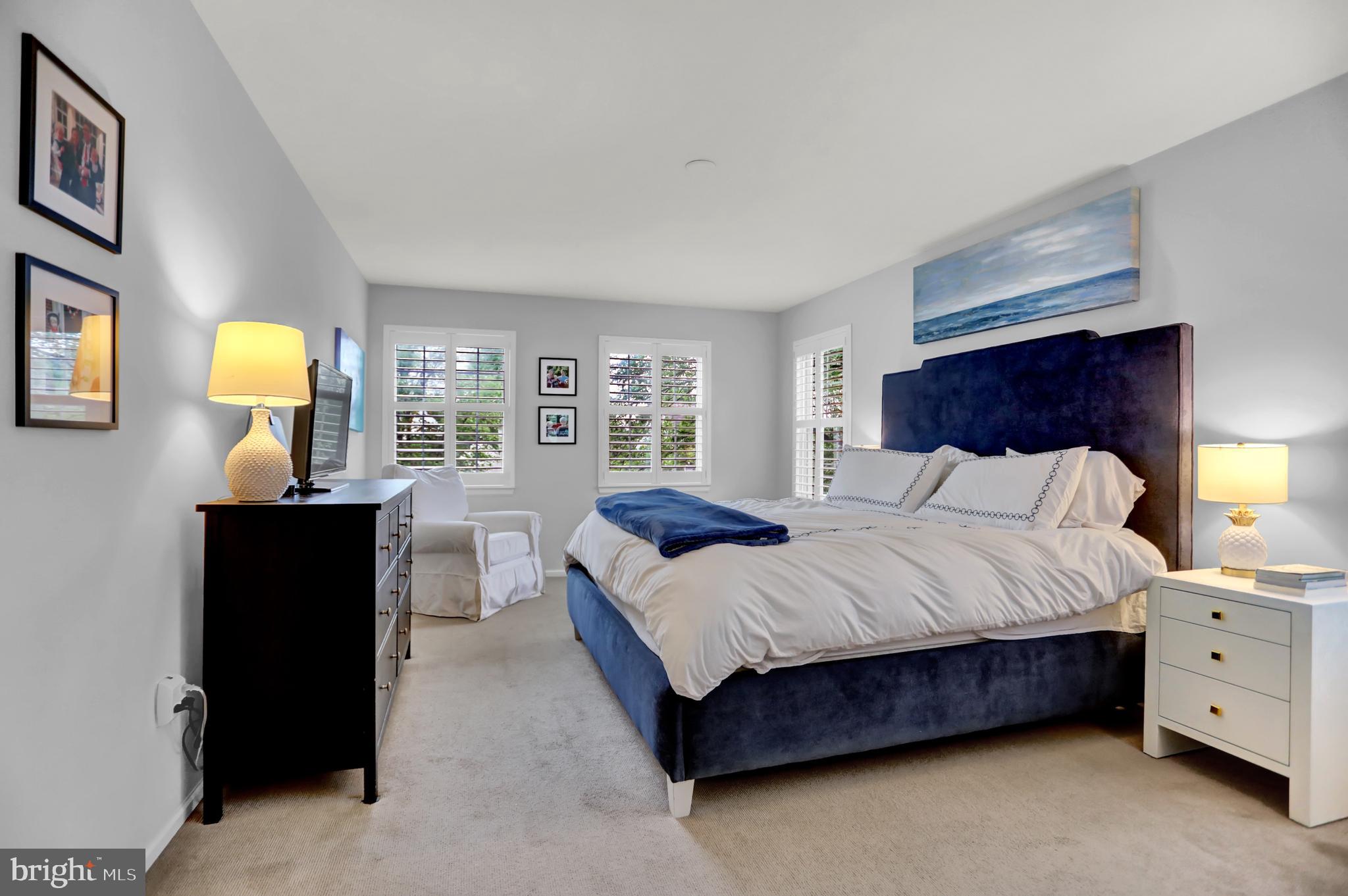 MAYFAIR - Residential