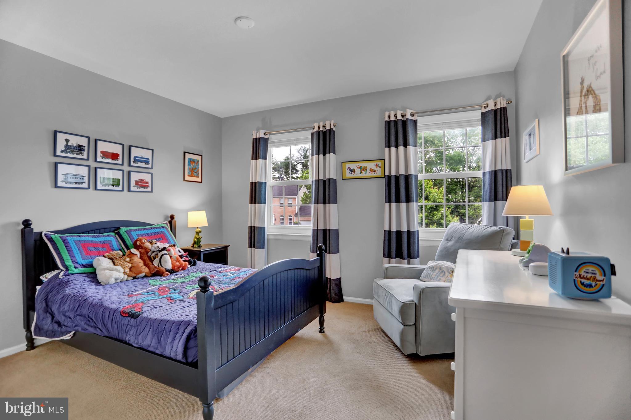 MAYFAIR - Residential