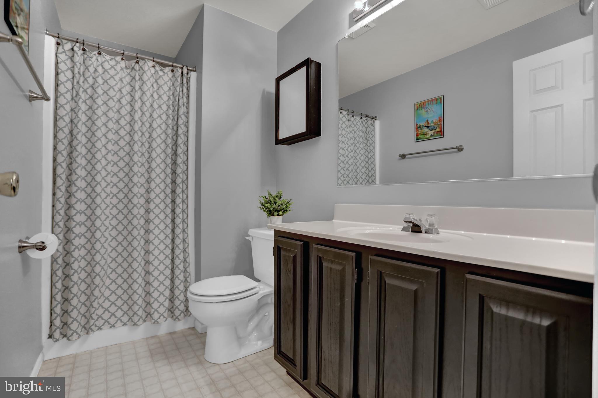 MAYFAIR - Residential