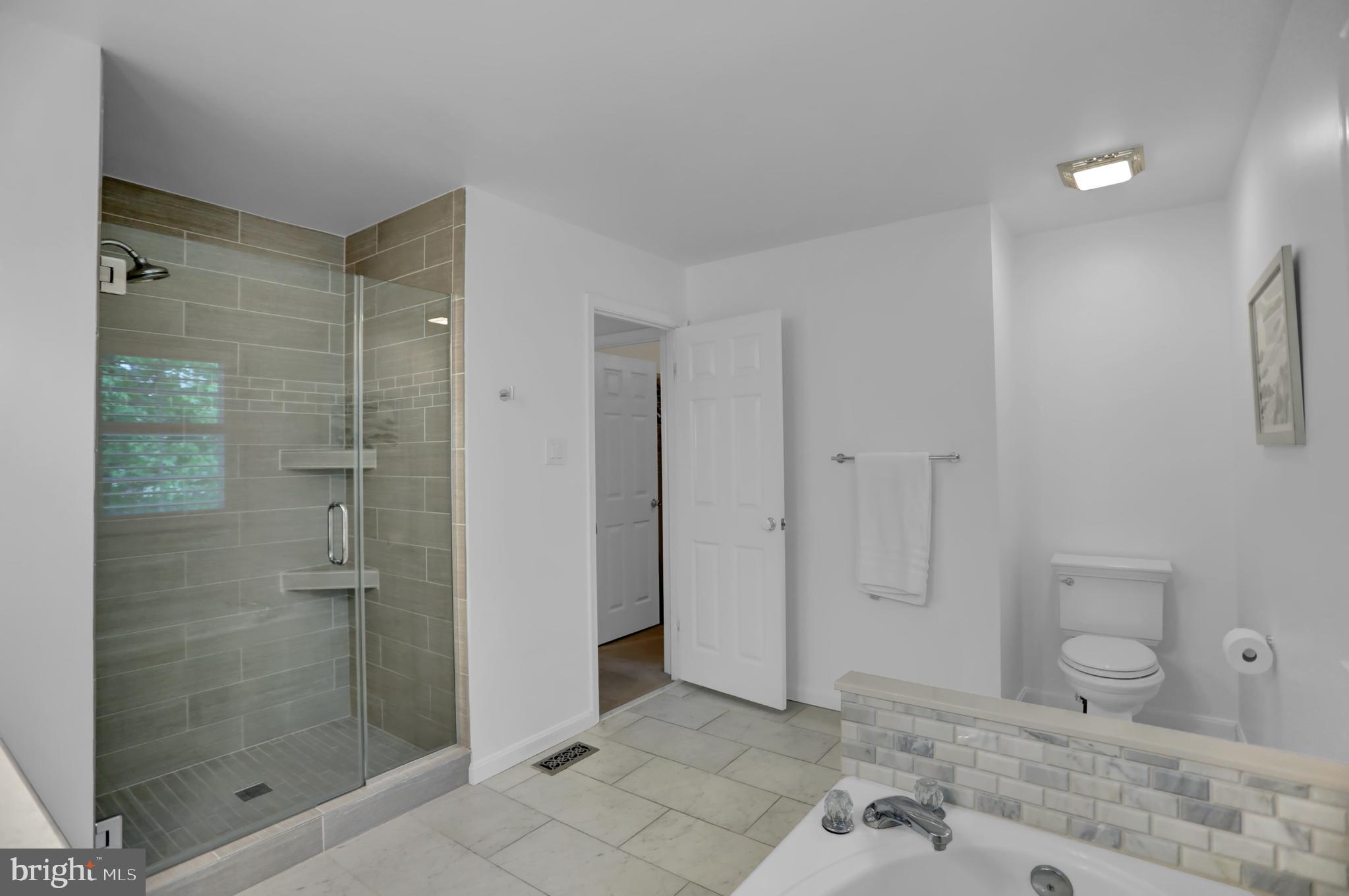 MAYFAIR - Residential