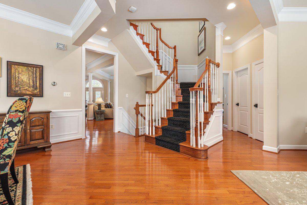 19194 GREYSTONE SQUARE