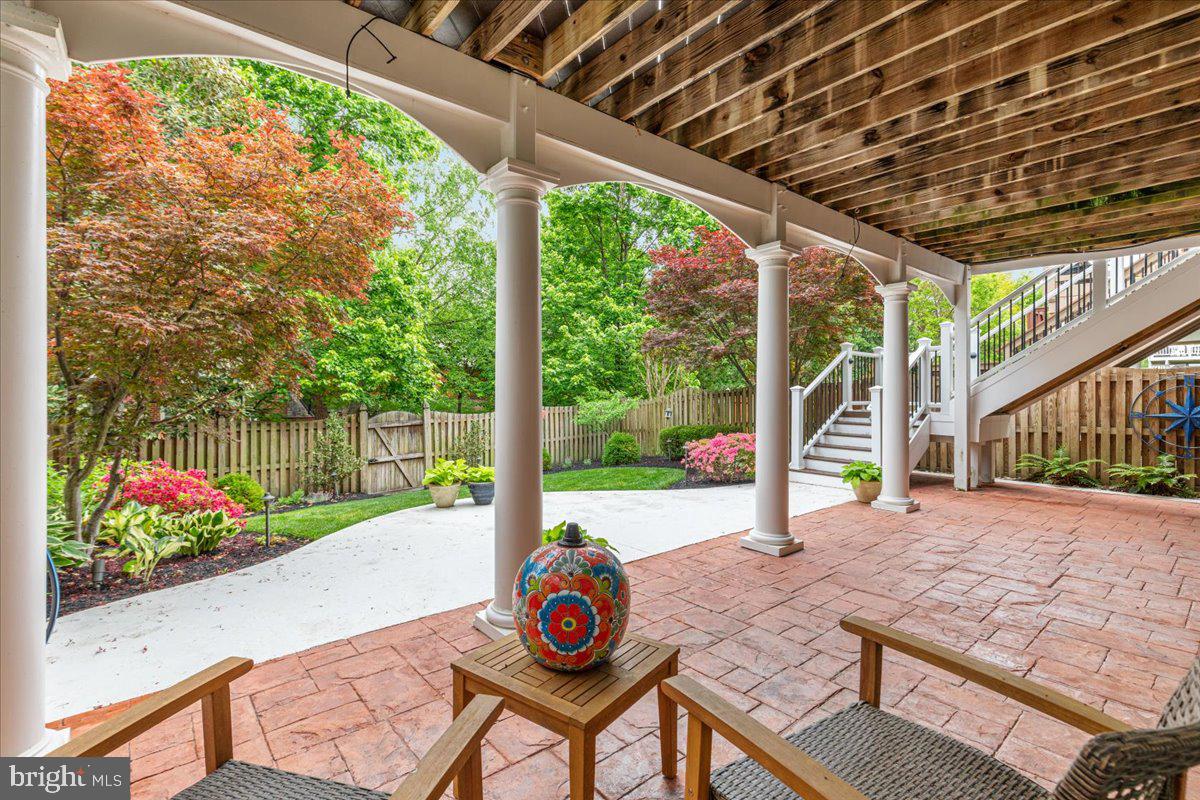 19194 GREYSTONE SQUARE
