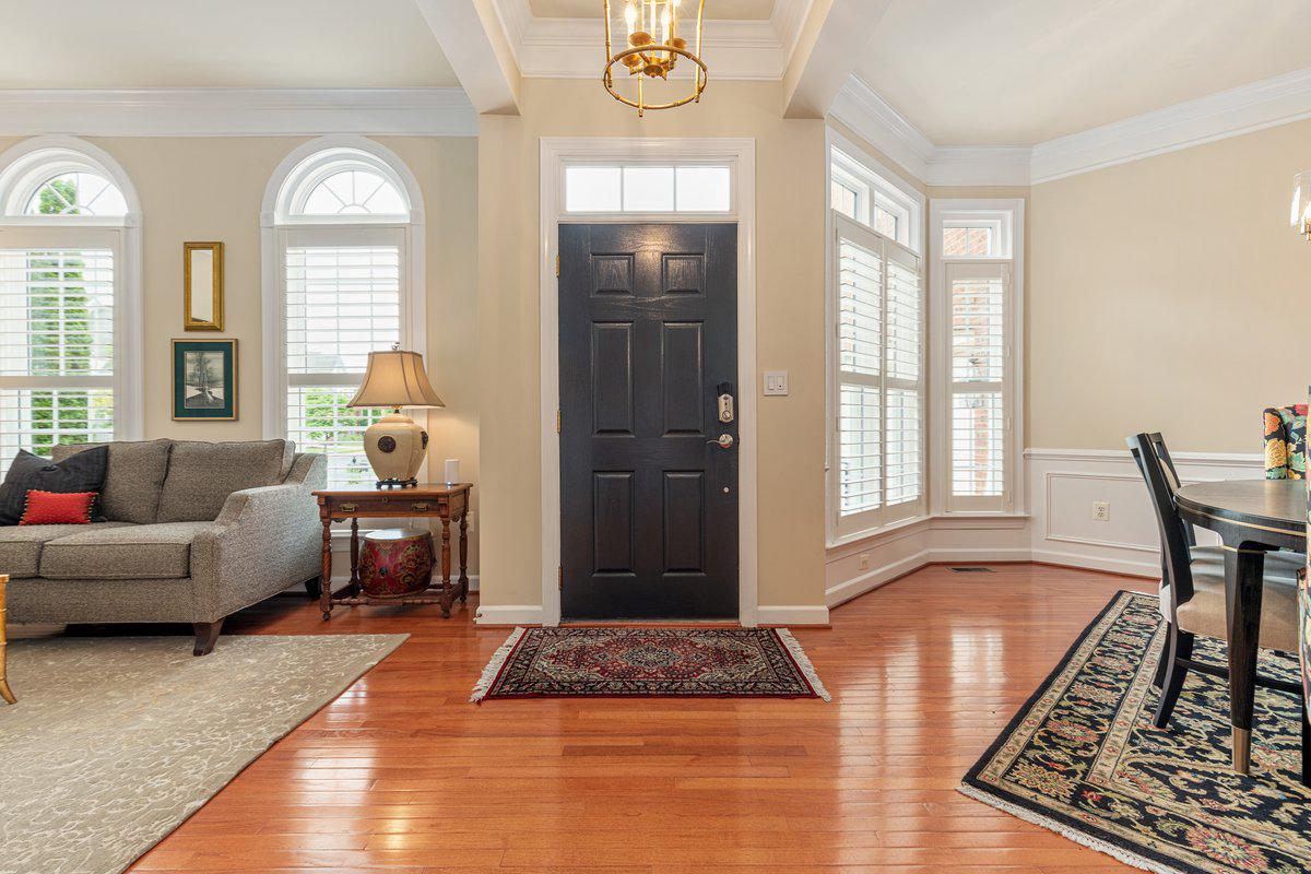 19194 GREYSTONE SQUARE