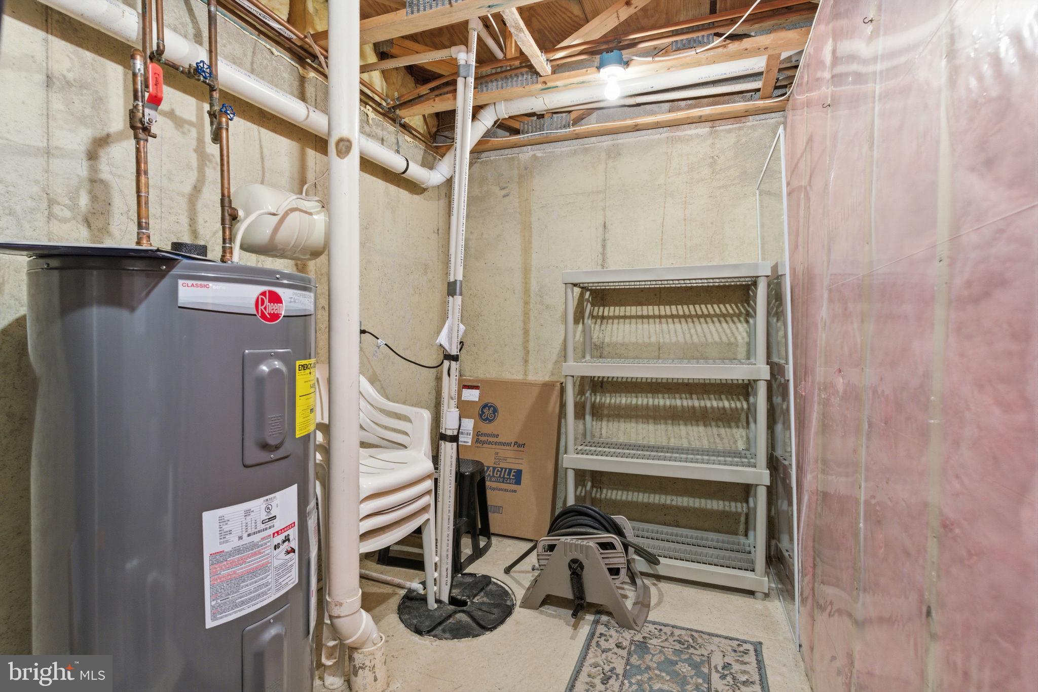 CHARING CROSS - Residential