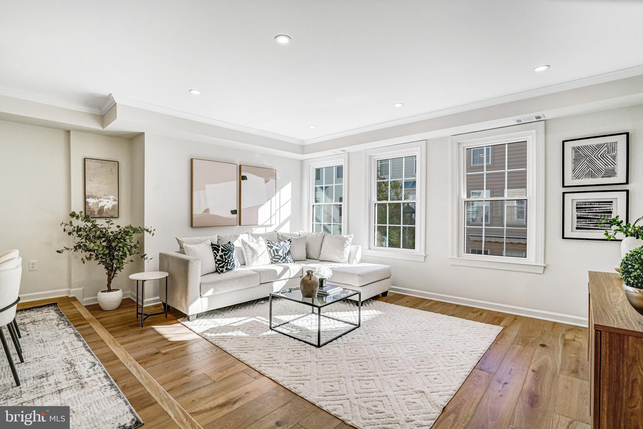 BRADDOCK PLACE TOWNHOMES - Residential