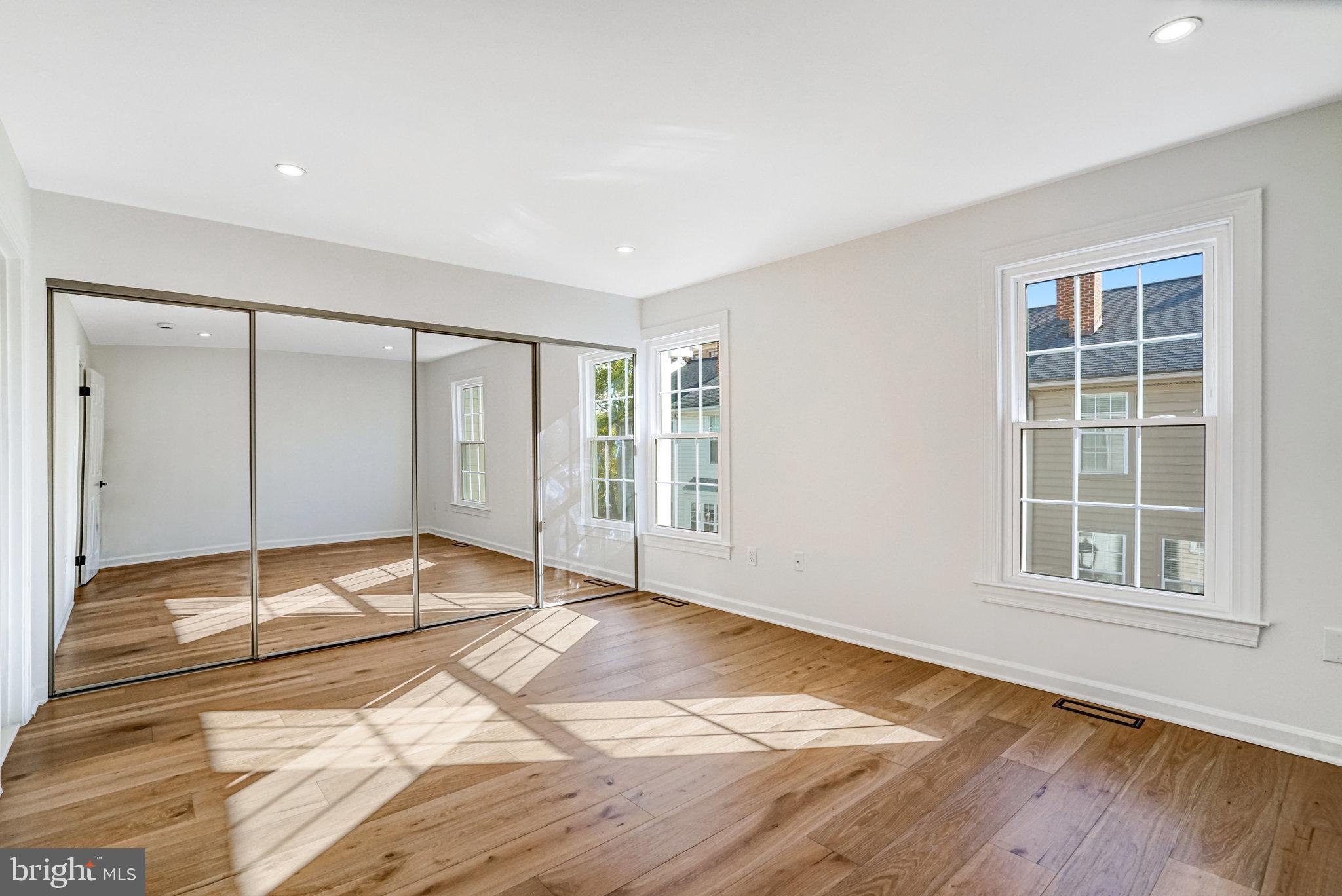 BRADDOCK PLACE TOWNHOMES - Residential