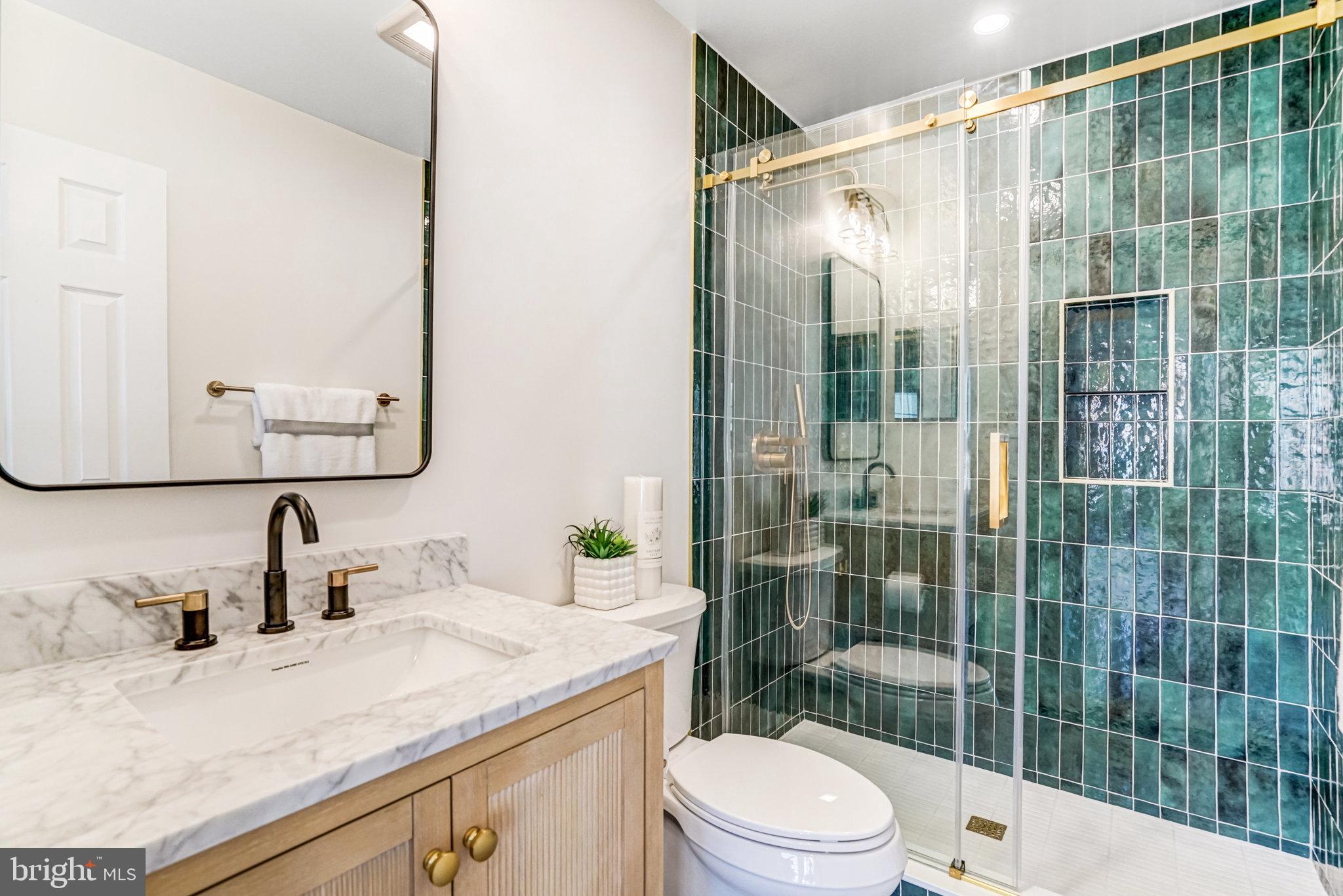 BRADDOCK PLACE TOWNHOMES - Residential