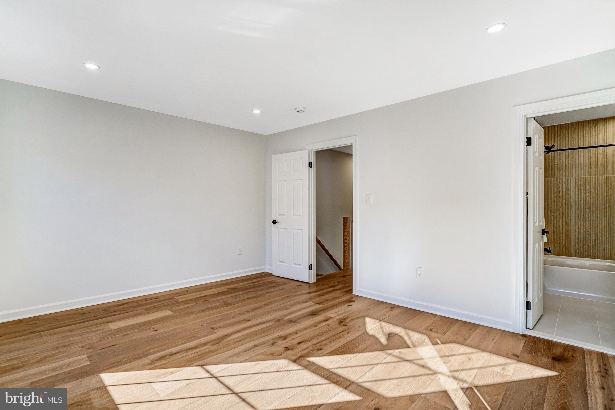 BRADDOCK PLACE TOWNHOMES - Residential