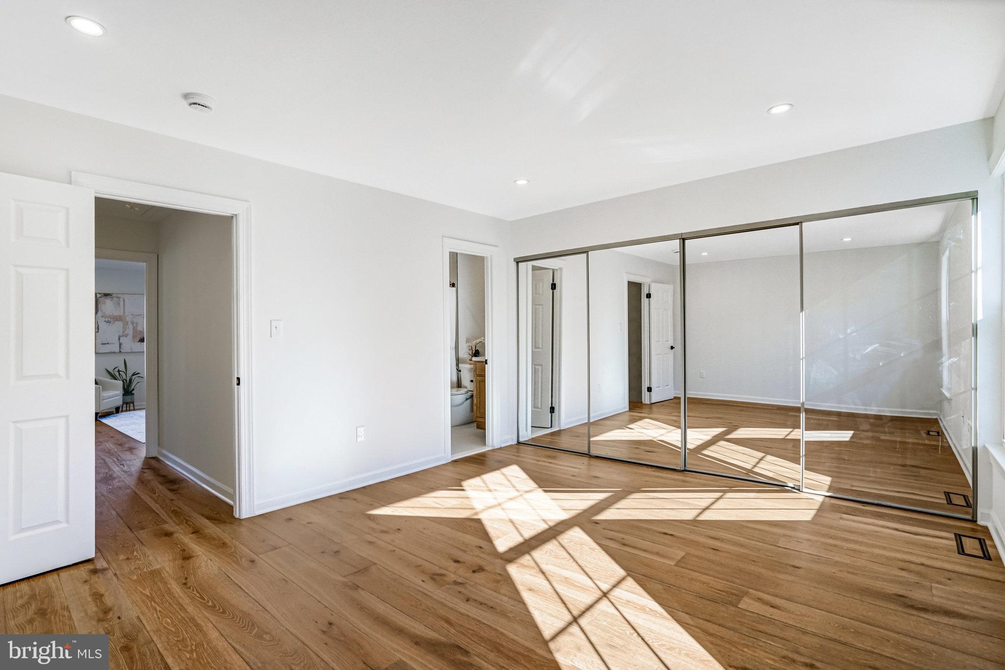 BRADDOCK PLACE TOWNHOMES - Residential