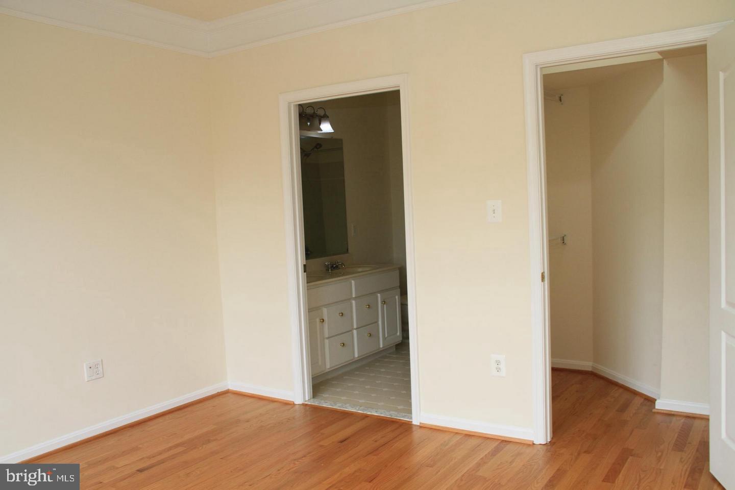 MADISON PARK AT WEST MARKET - Residential Lease